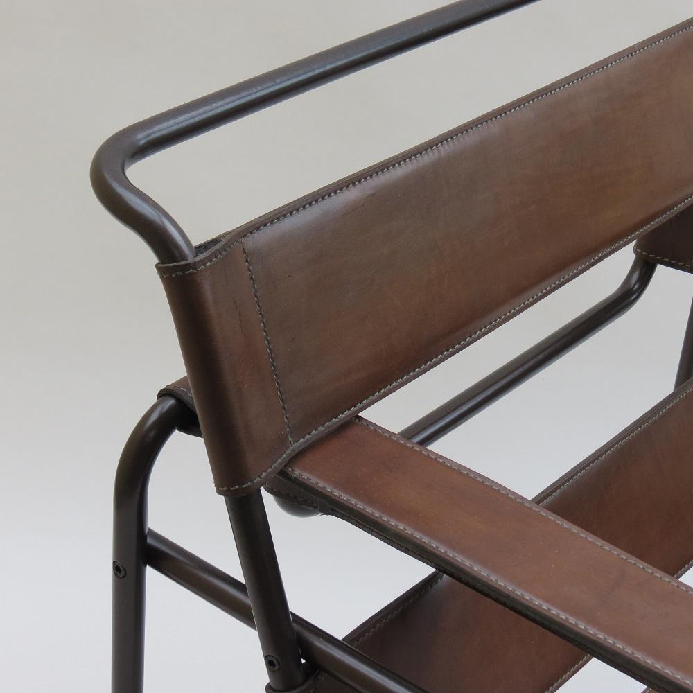 Machine-Made 1970s B3 Wassily Chair Brown Leather Marcel Breuer for Fasem, Italy, Bauhaus A