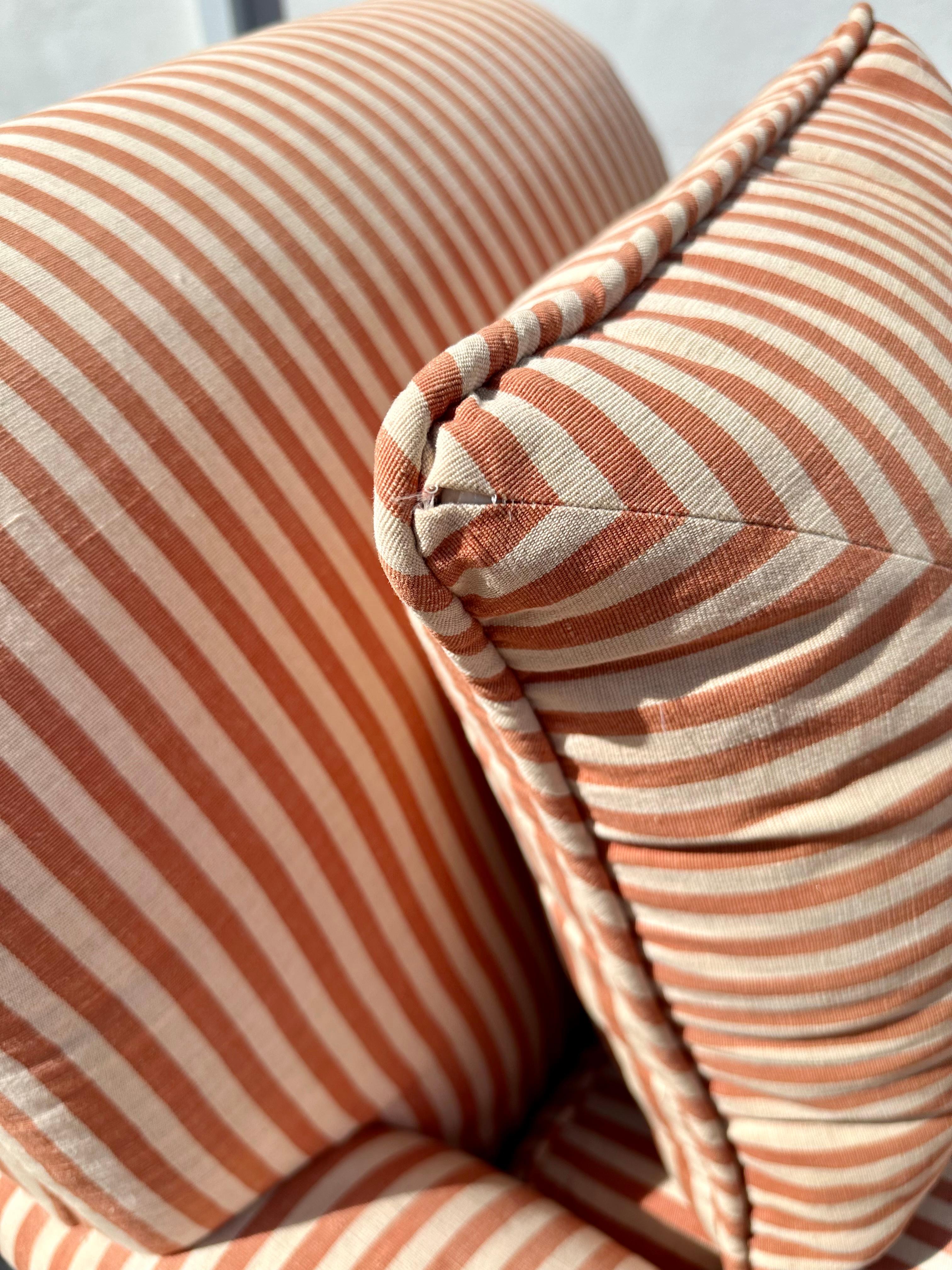 Sedie Baker Candy Cane a strisce in stile inglese degli anni '70, set di 2 sedie con zoccolo in vendita 4