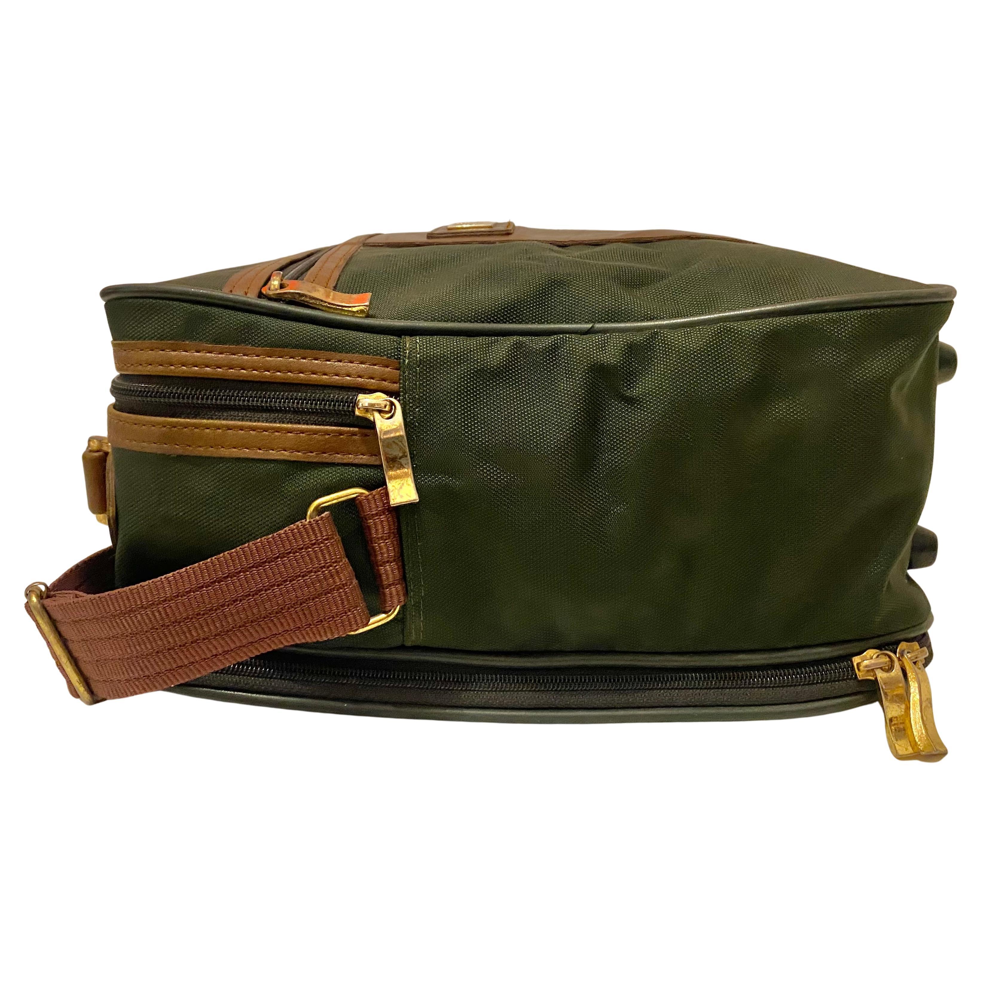 1970s Pierre Balmain Cabin Travel Shoulder Bag For Sale 4