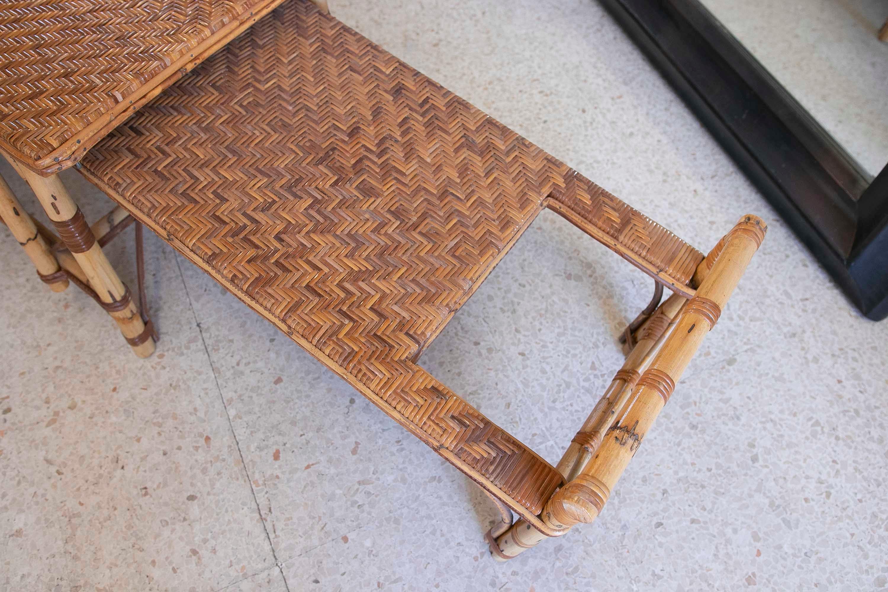 1970s Bamboo and Wicker Lounger Armchair with Footrest  For Sale 8