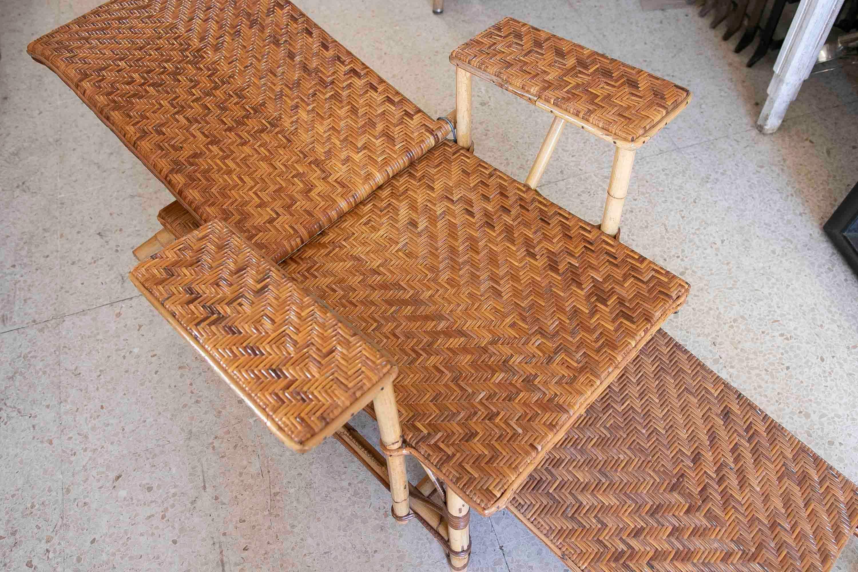 1970s Bamboo and Wicker Lounger Armchair with Footrest  For Sale 11