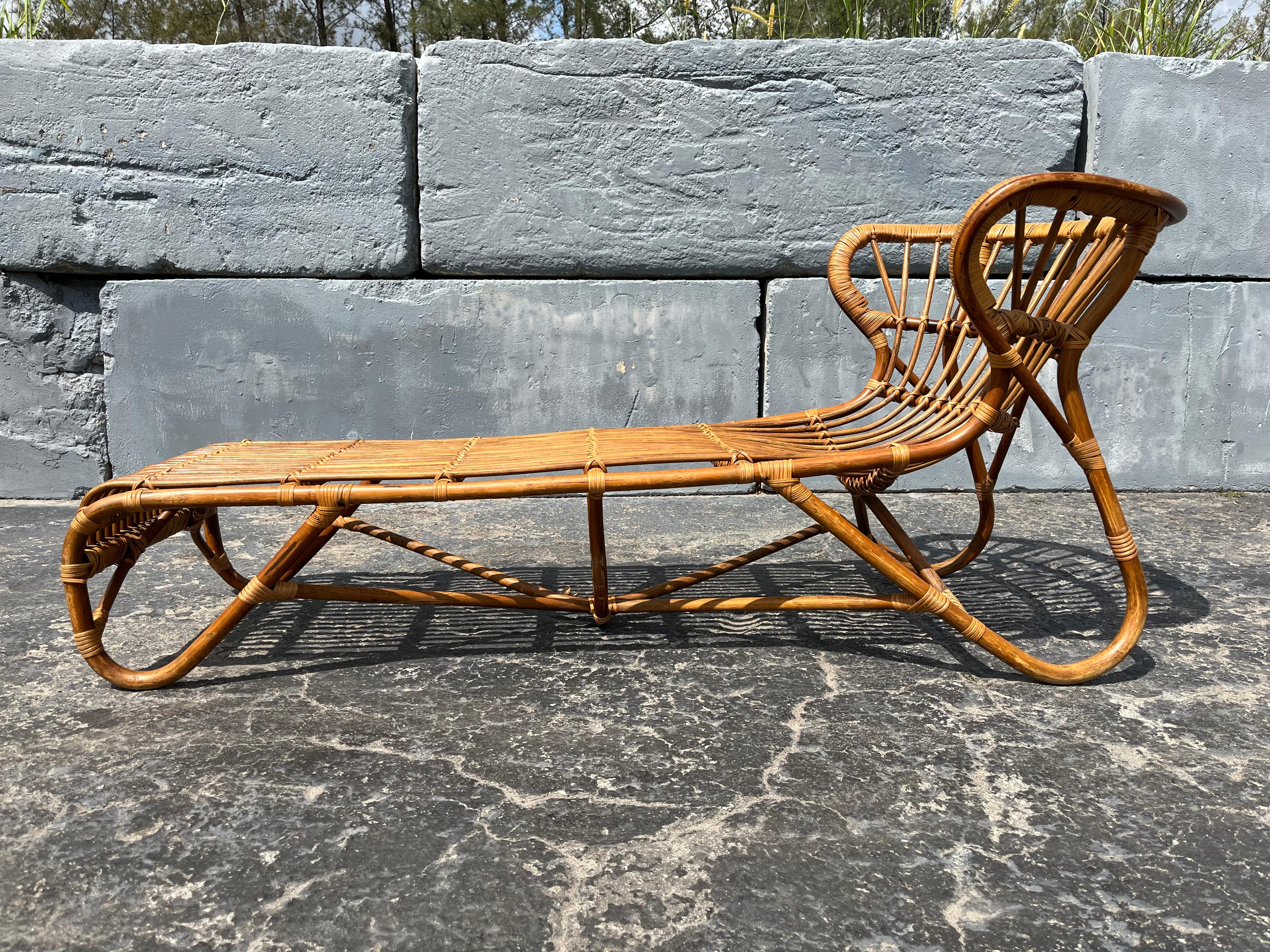 1970s Bamboo Chaise Lounge Attributed to Viggo Boesen, Mid Century Modern  In Good Condition For Sale In Miami, FL
