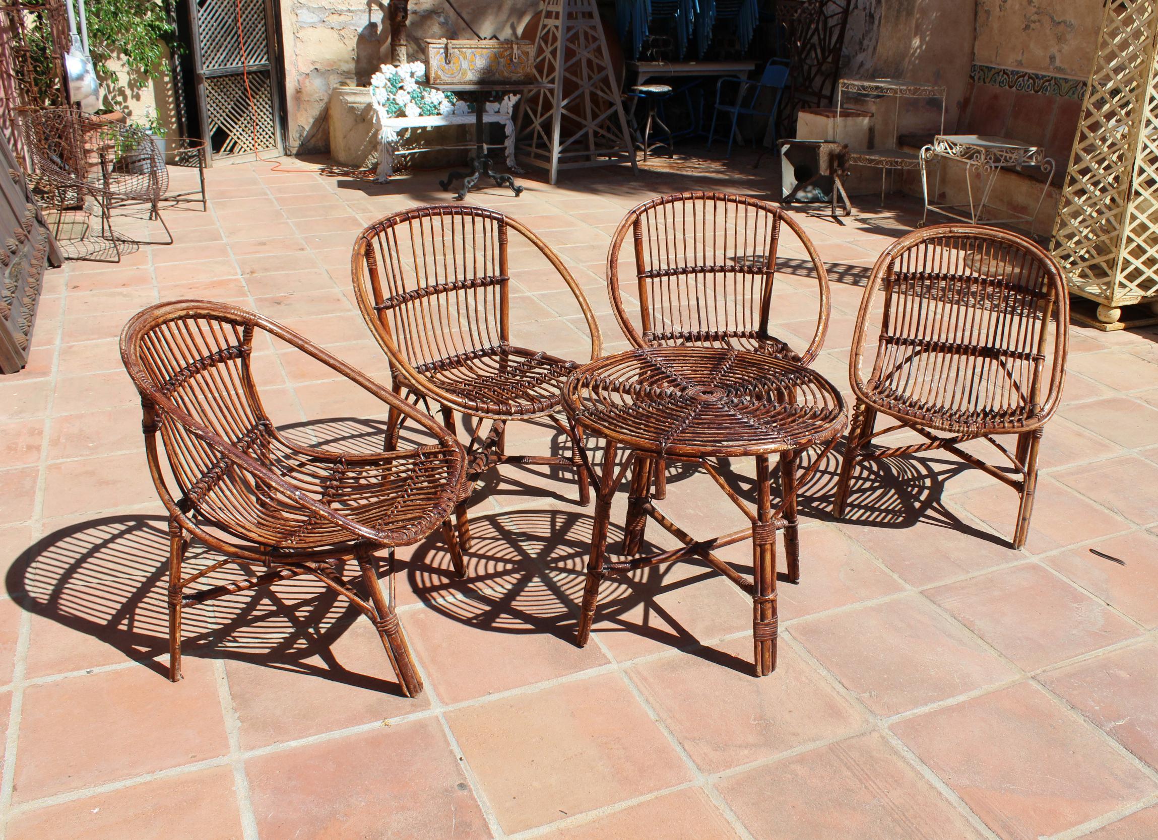 1970s Bamboo Set of Four Chairs and Table In Good Condition In Marbella, ES