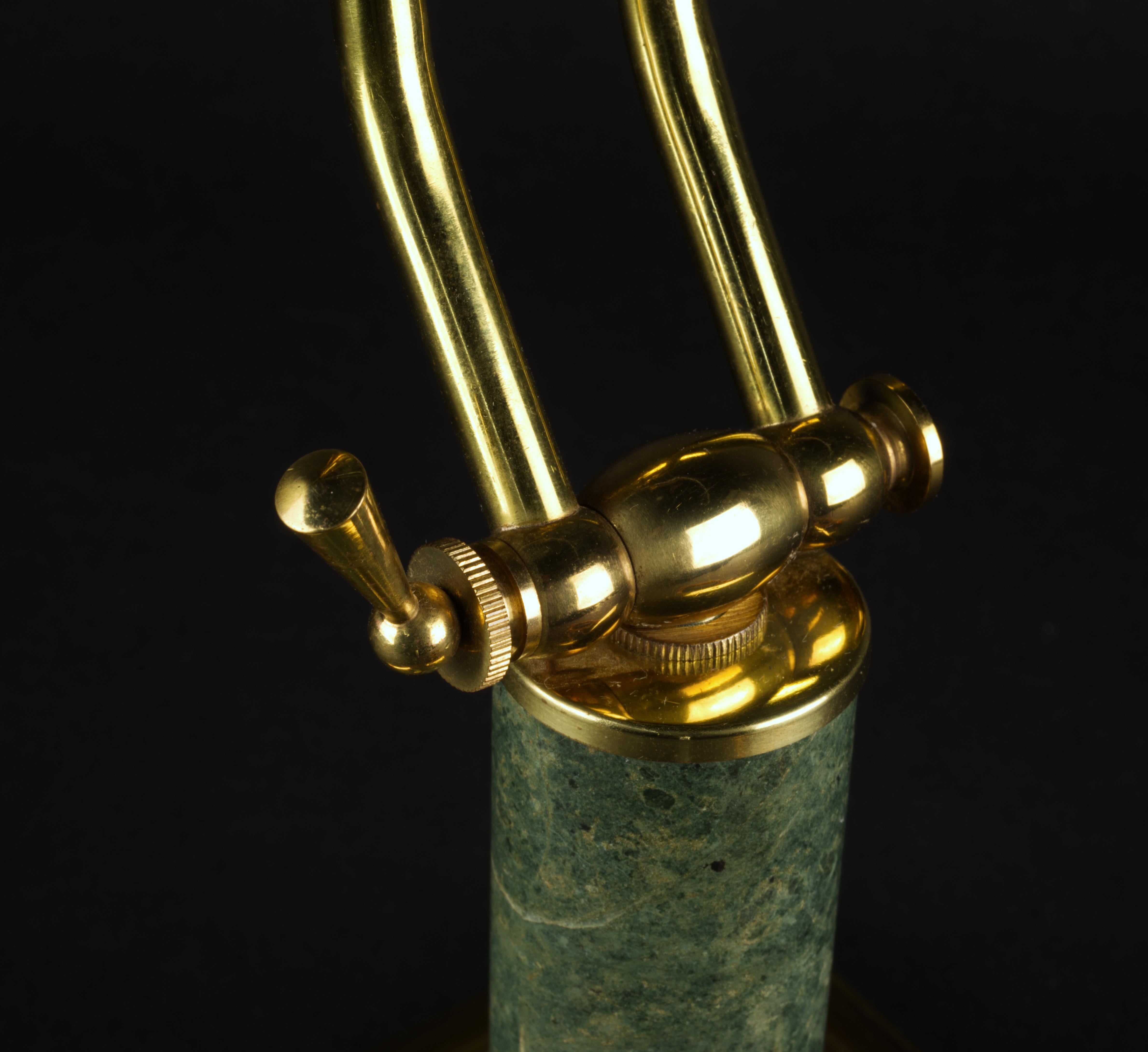 1970s Bankers Lamp in Brass and Green Marble For Sale 4