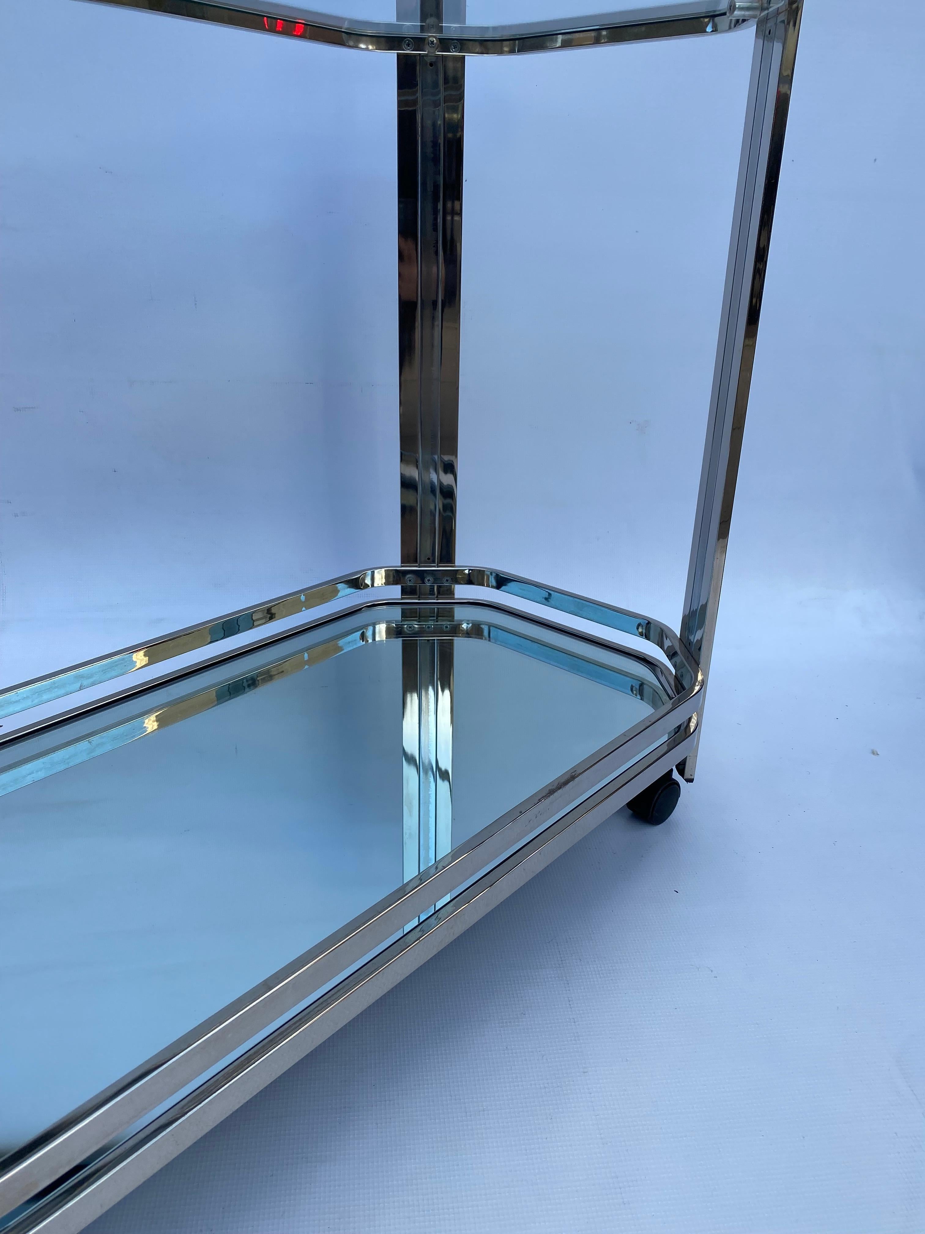 1970s Bar Cart Drinks Trolley Chrome Table Romeo Rega Glass Hollywood Regency en vente 4