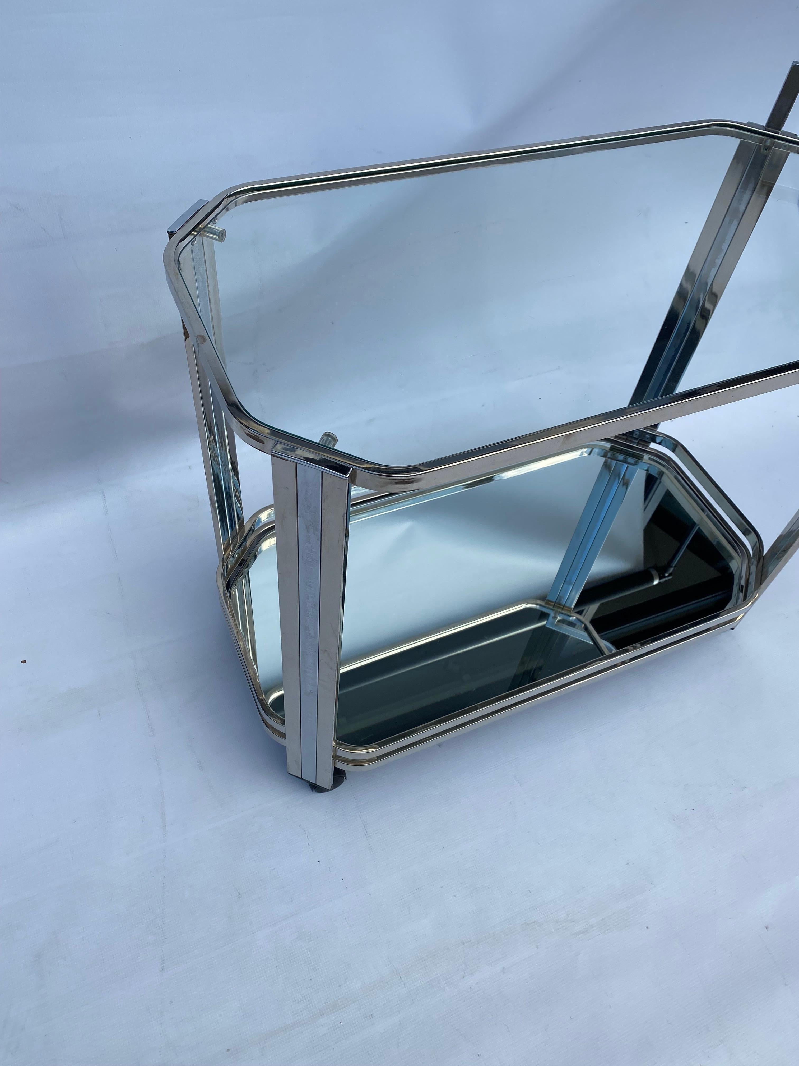 1970s Bar Cart Drinks Trolley Chrome Table Romeo Rega Glass Hollywood Regency en vente 5