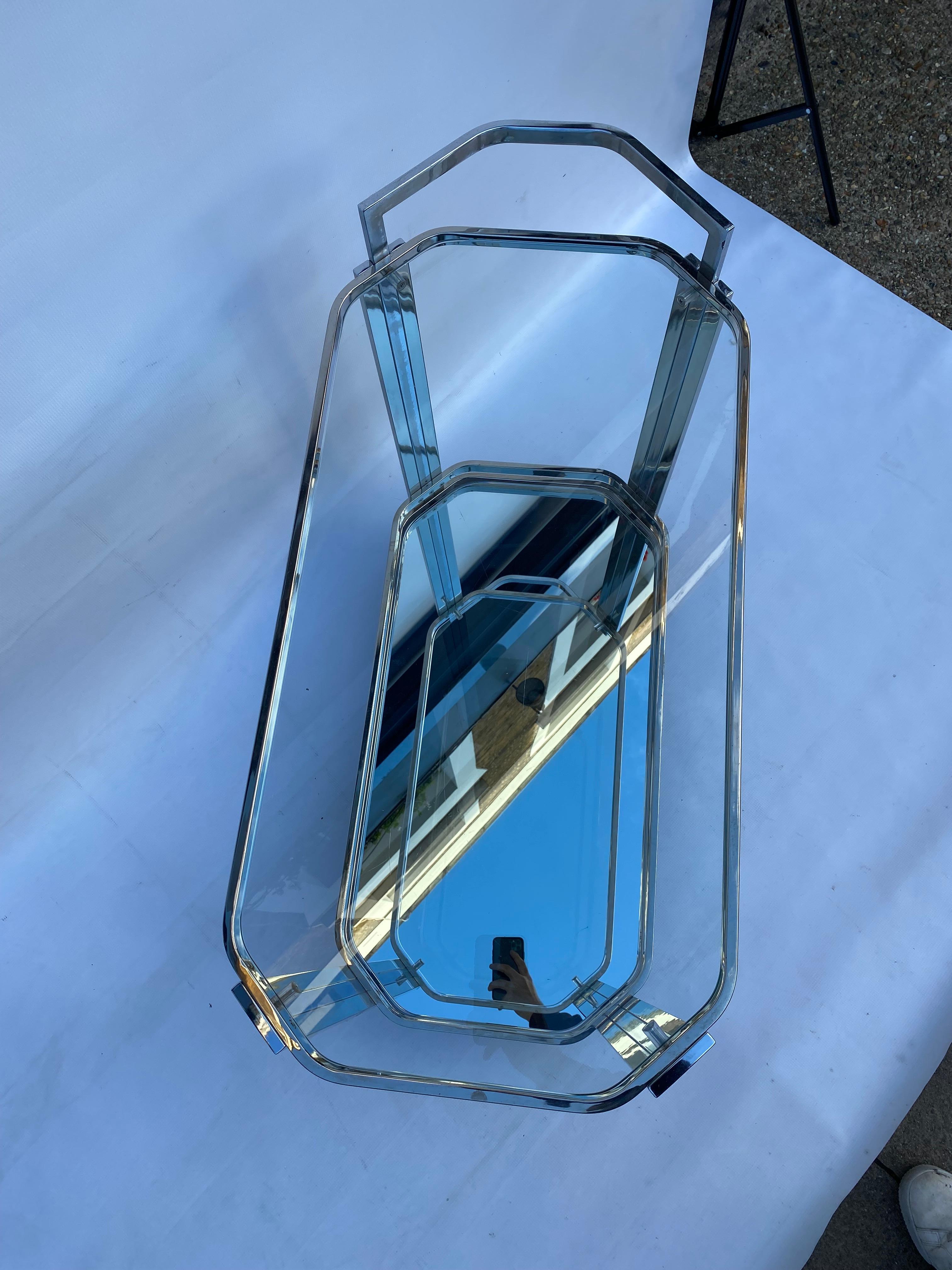 1970s Bar Cart Drinks Trolley Chrome Table Romeo Rega Glass Hollywood Regency en vente 10