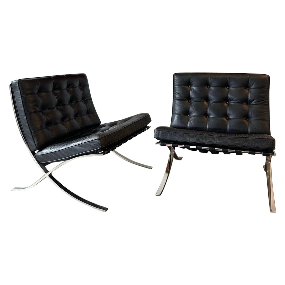 1970
s Barcelona Chairs by Knoll