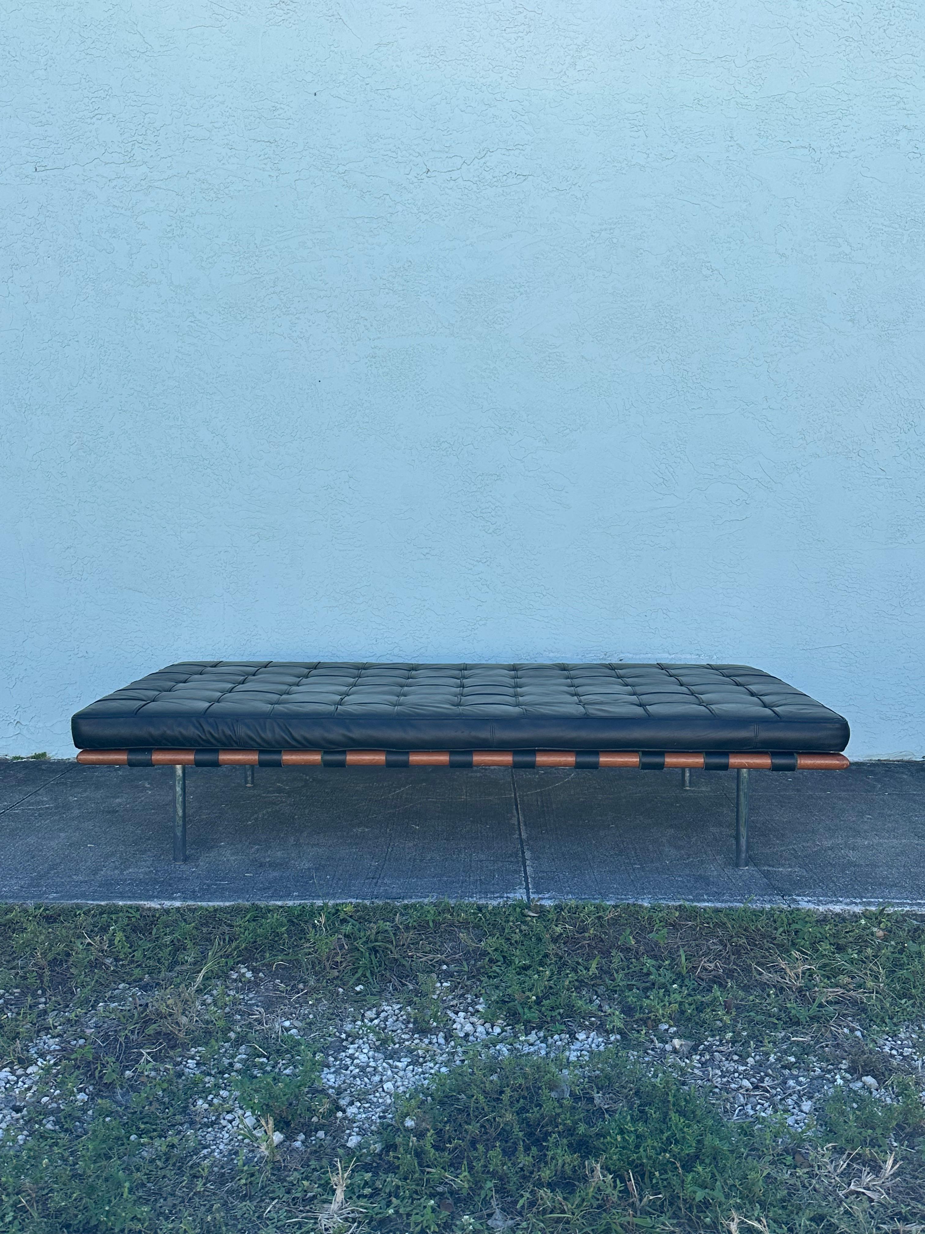 Letto da giorno Barcellona degli anni '70 nello stile di Ludwig Mies Van der Rohe per Knoll in vendita 4