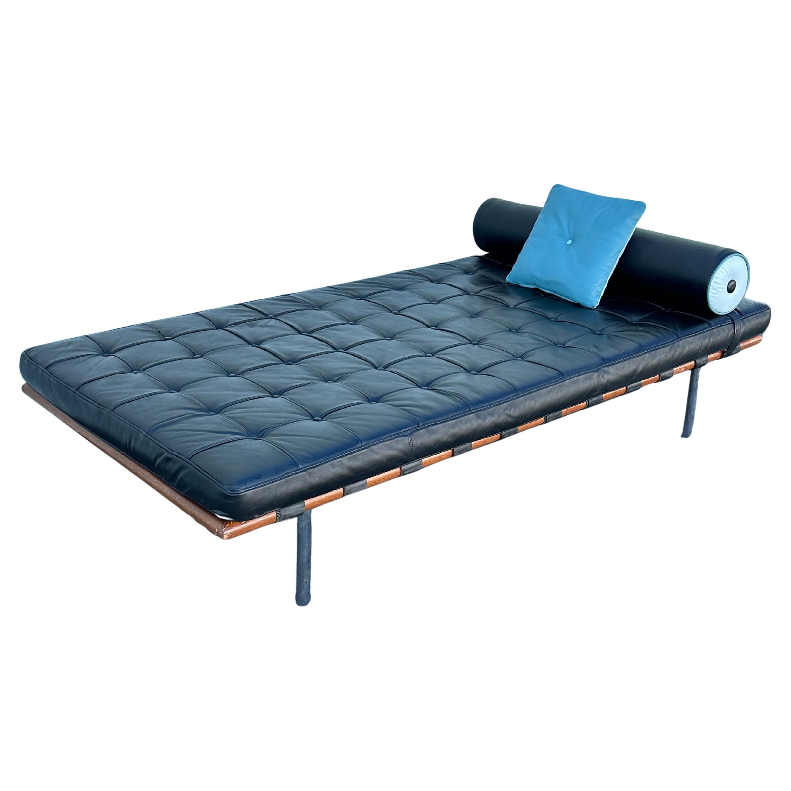 Letto da giorno Barcellona degli anni '70 nello stile di Ludwig Mies Van der Rohe per Knoll in vendita