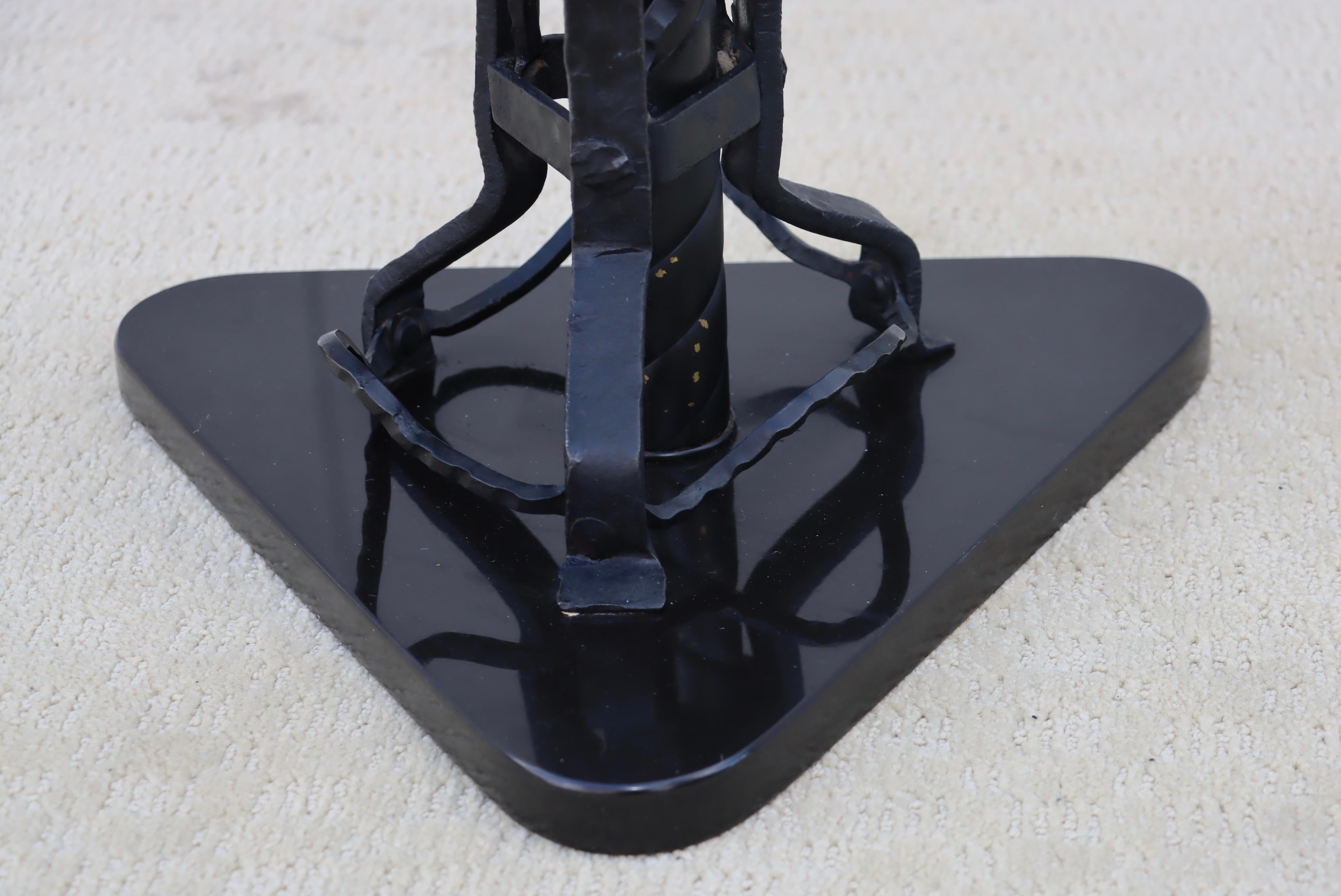 Tables d'appoint en laiton et fer, style baroque, années 1970 en vente 6