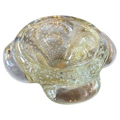 Cendrier en verre de Murano transparent et doré, style Barovier moderne du milieu du siècle, 1970