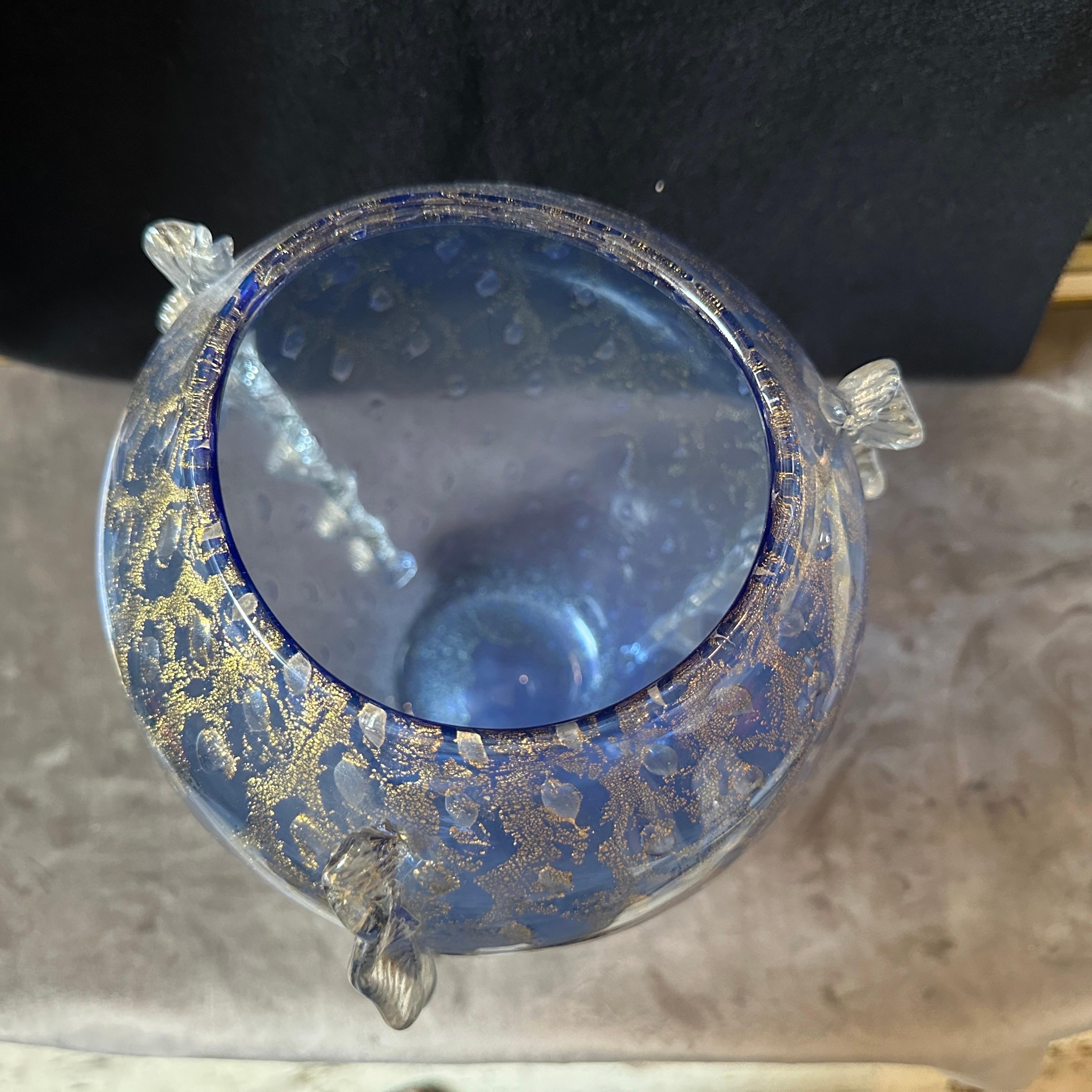 1970s Barovier Style Modern Blue and Gold Murano Glass Vase For Sale 6