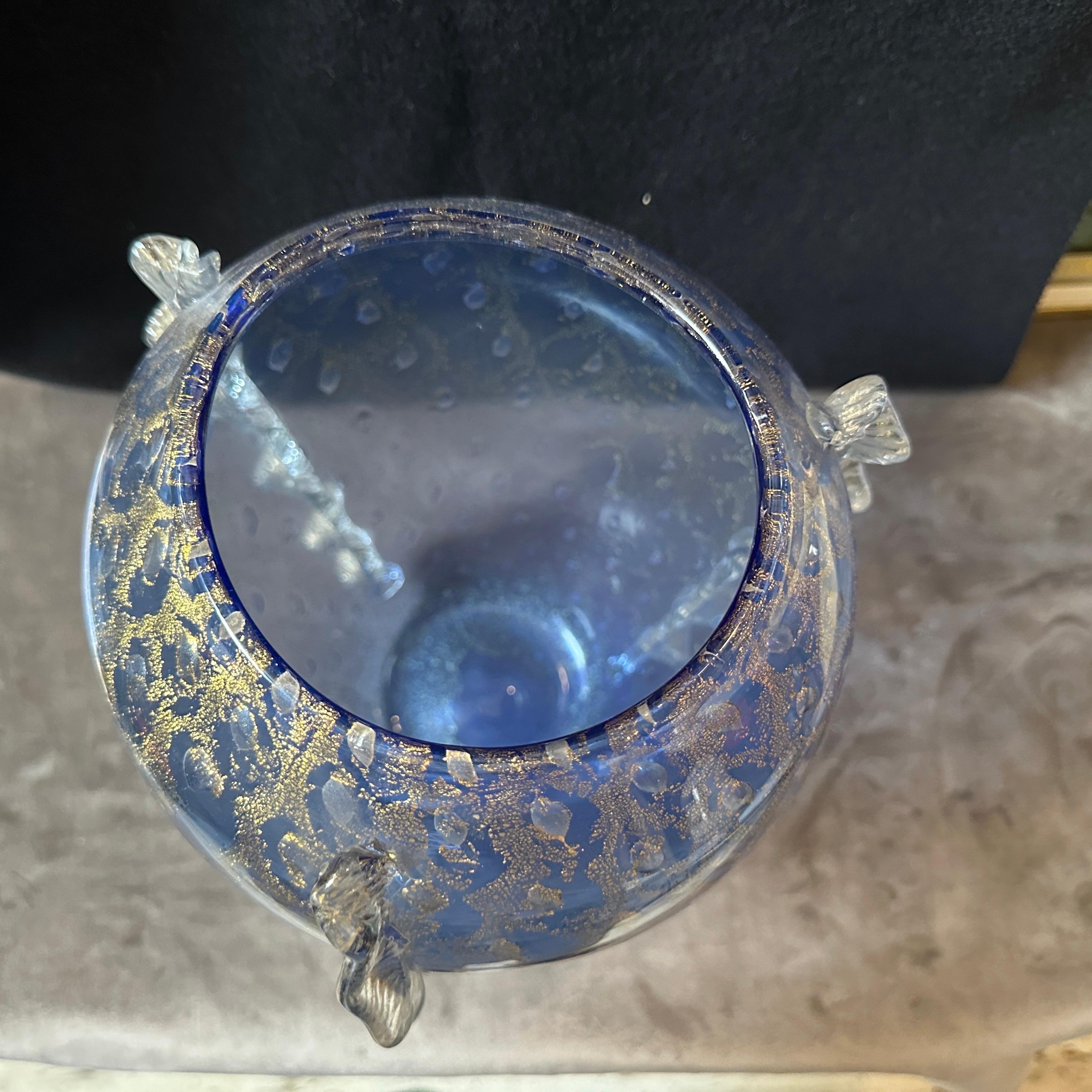 1970s Barovier Style Modern Blue and Gold Murano Glass Vase For Sale 3