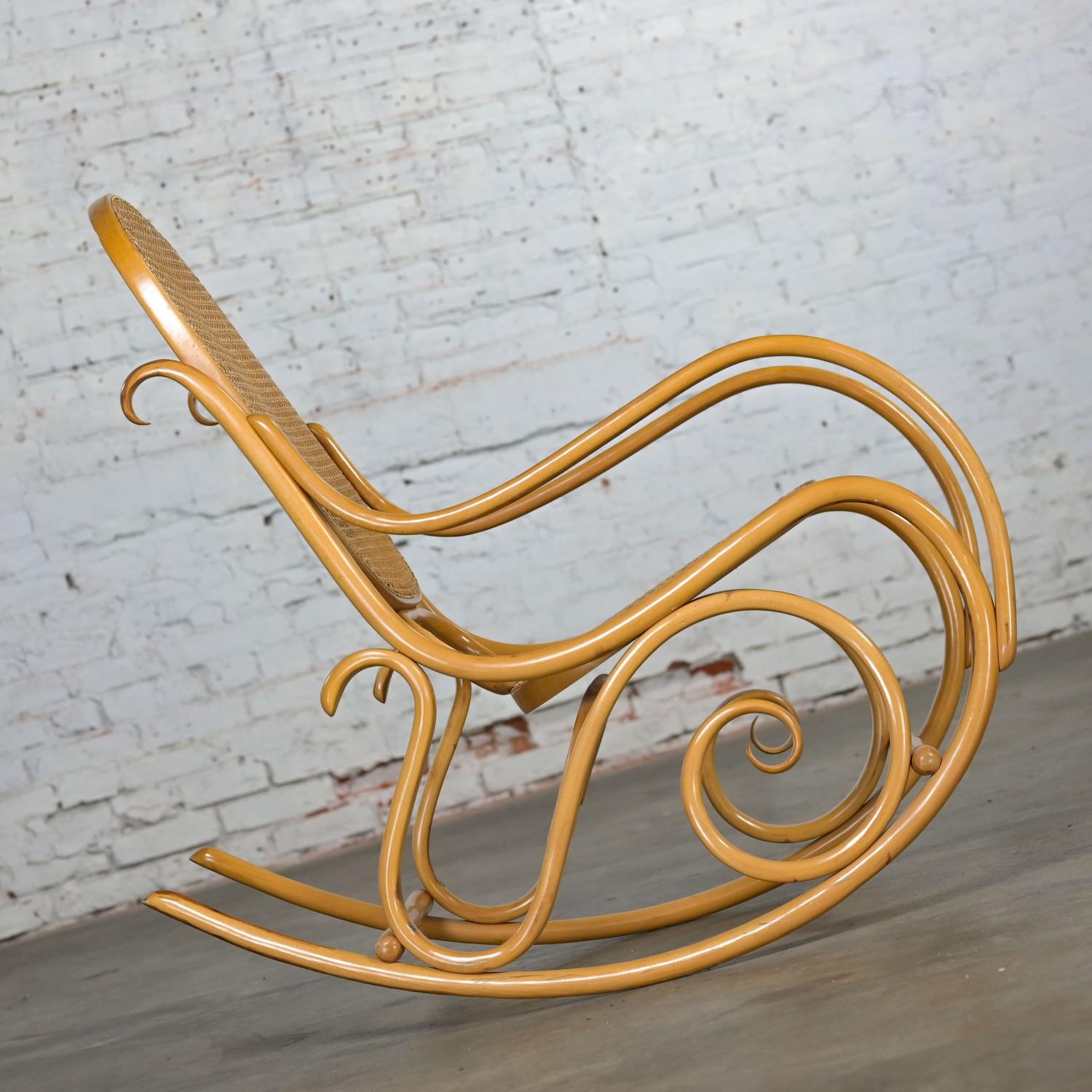 1970’s Bauhaus Style Thonet #7025 Bentwood & Cane Rocking Chair or Rocker 4