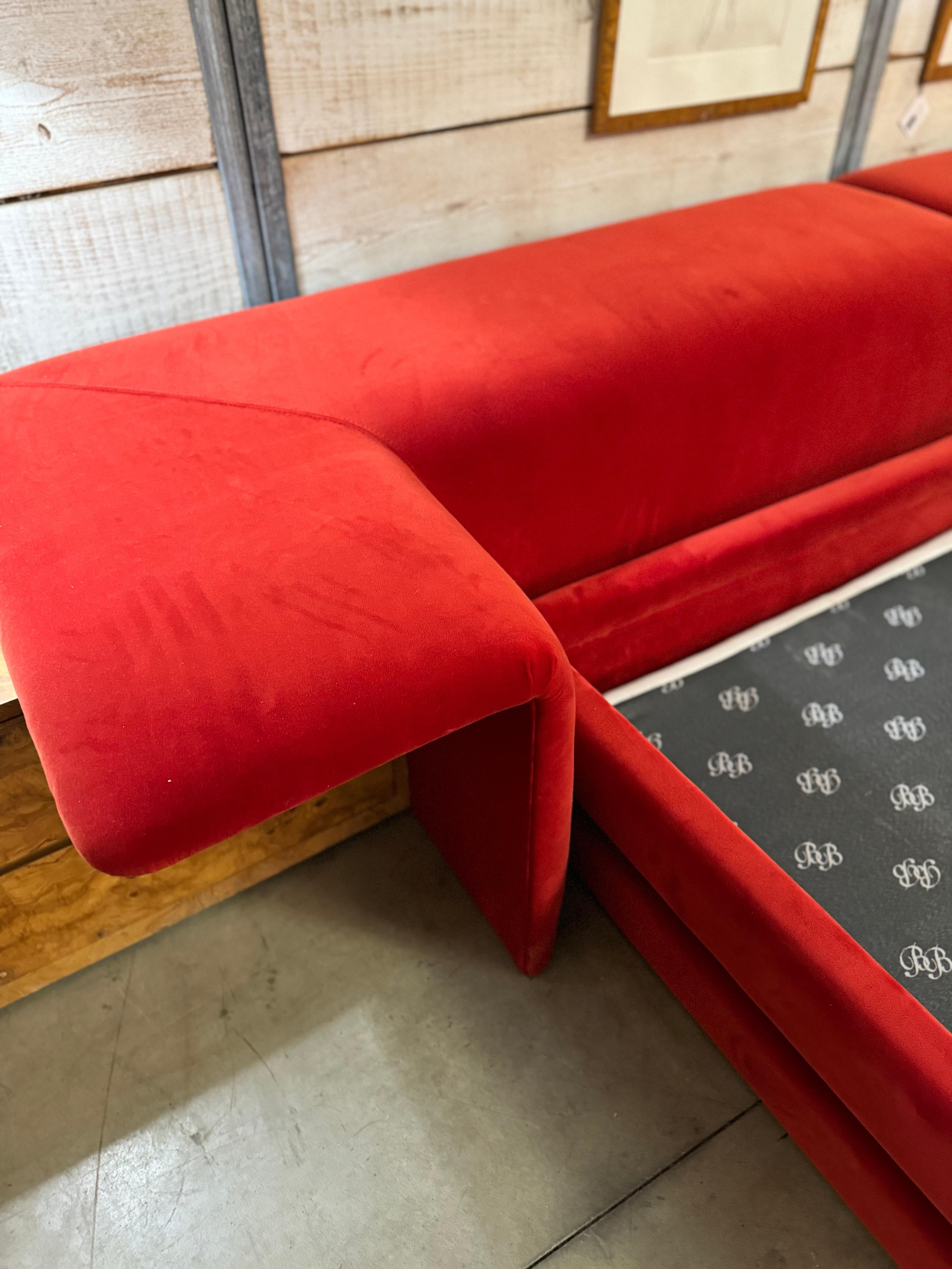 1970s B&B Italia King Size Bed In Good Condition For Sale In West Palm Beach, US