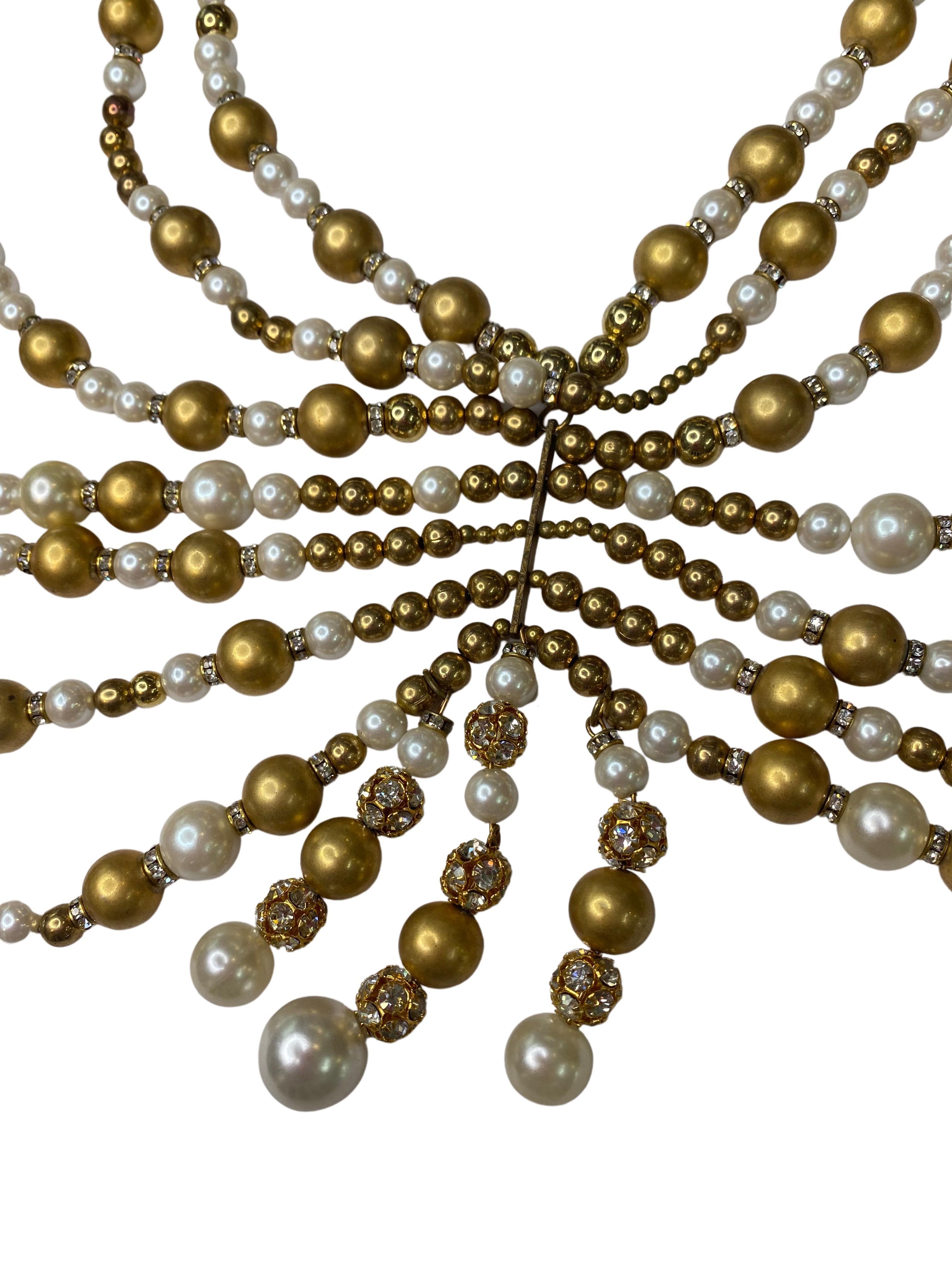 1970S Perlen Schulter Capelet Choker Halskette im Angebot 1