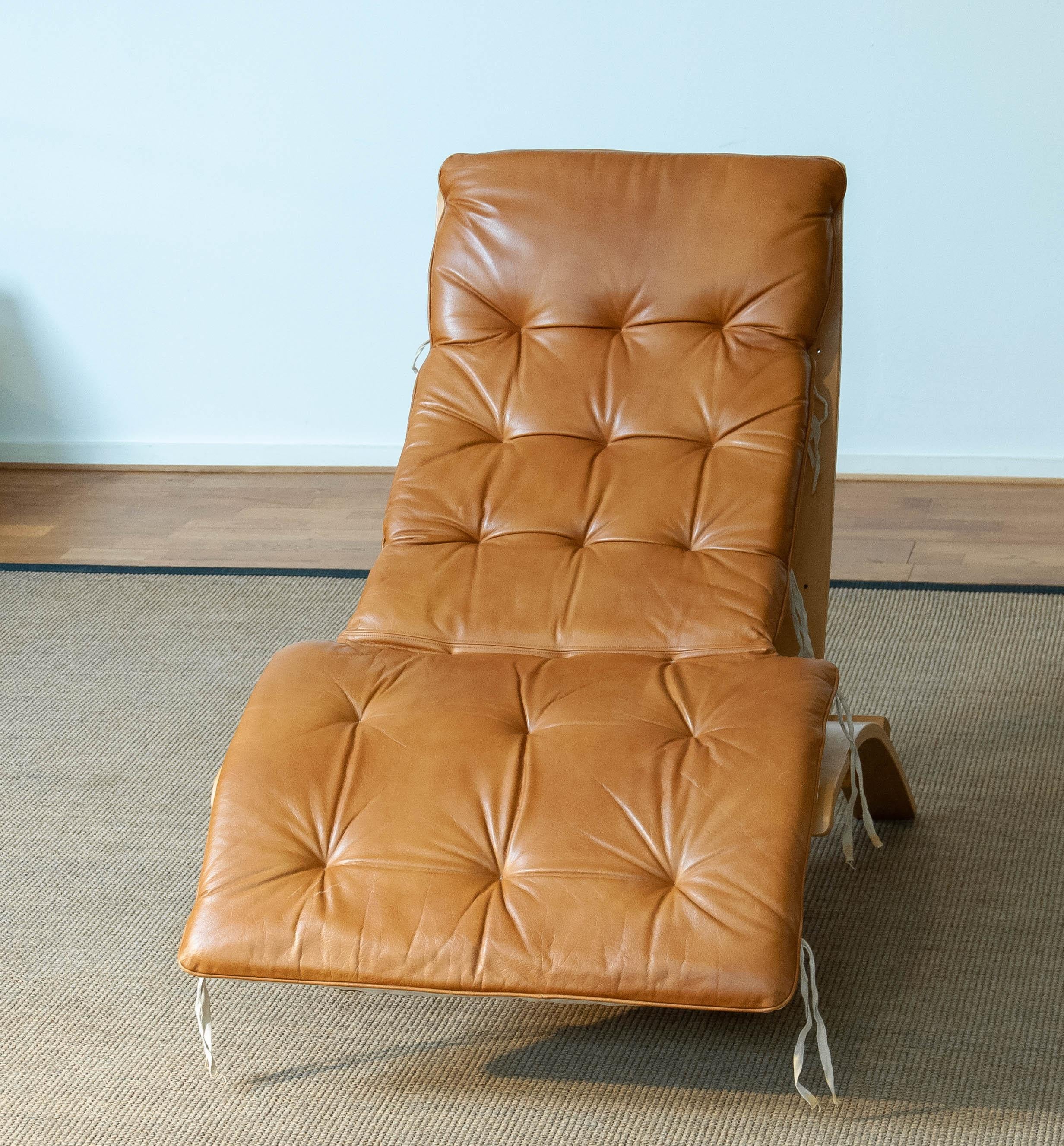 1970's Beech Bentwood with Cognac Leather Folding Lounge Chair by Nelo, Sweden For Sale 1