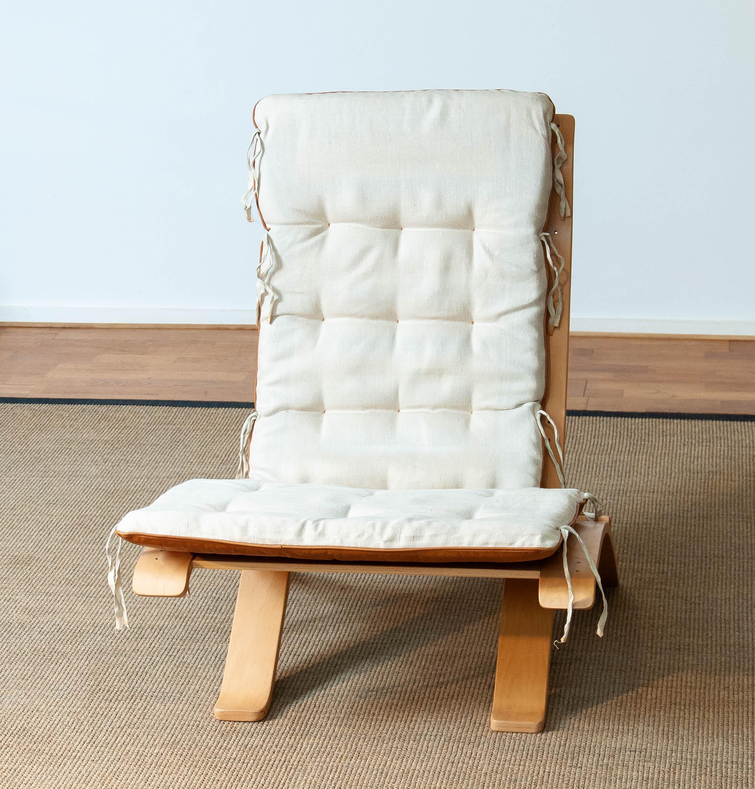 1970's Beech Bentwood with Cognac Leather Folding Lounge Chair by Nelo, Sweden 1