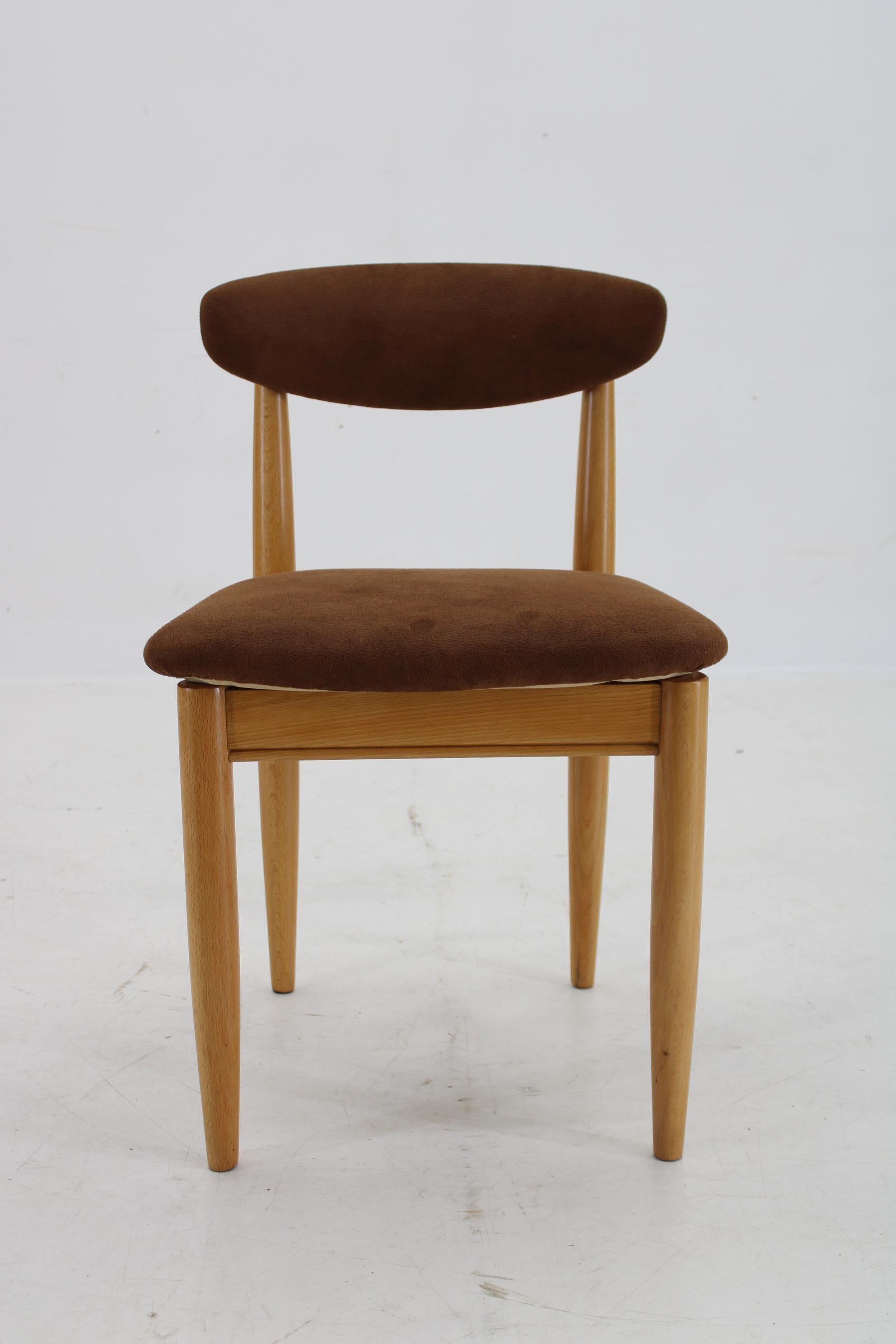 Mid-Century moderno Sedia in Beeche degli anni '70, Cecoslovacchia in vendita