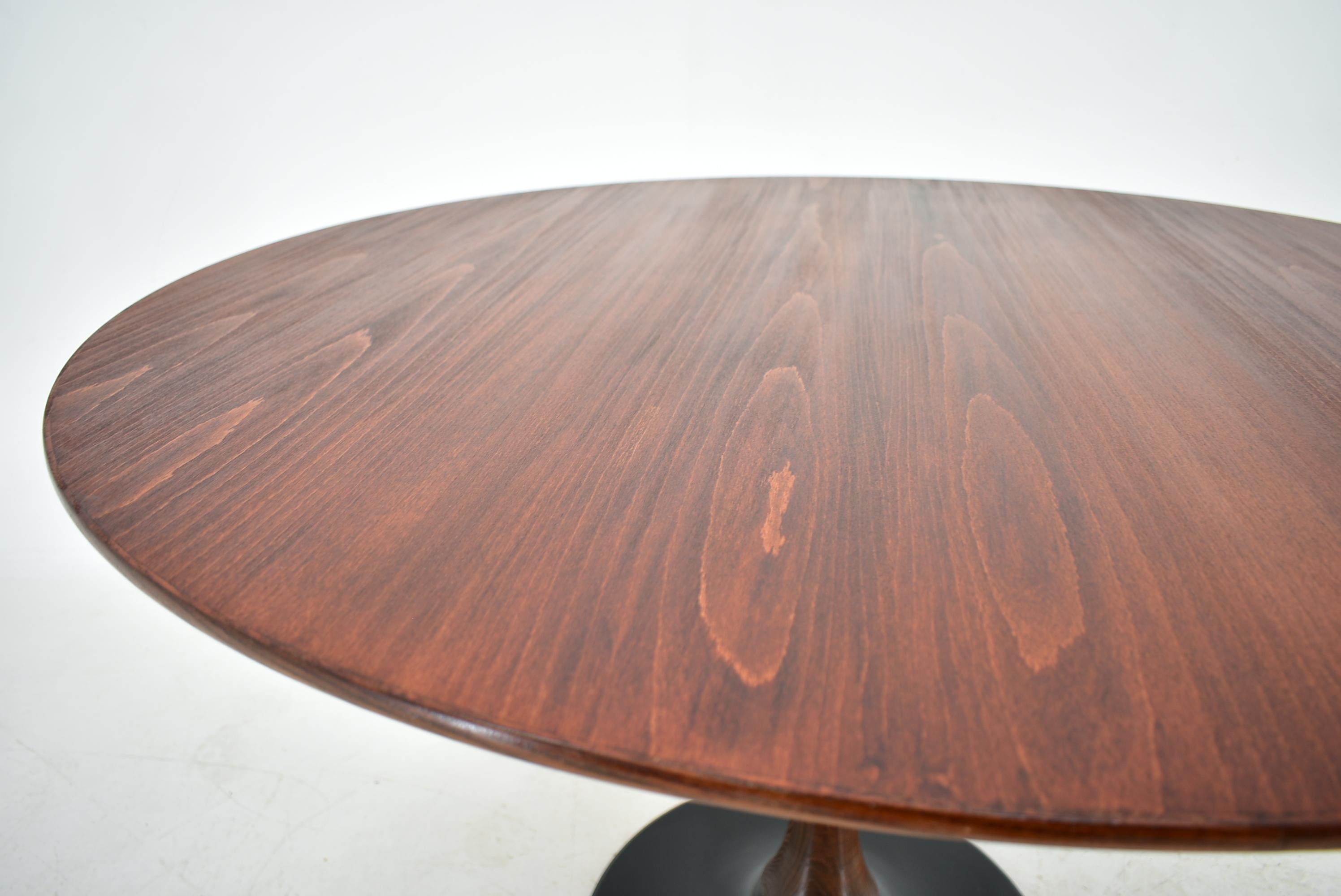 Late 20th Century 1970s Beech Round Dining Table, Czechoslovakia