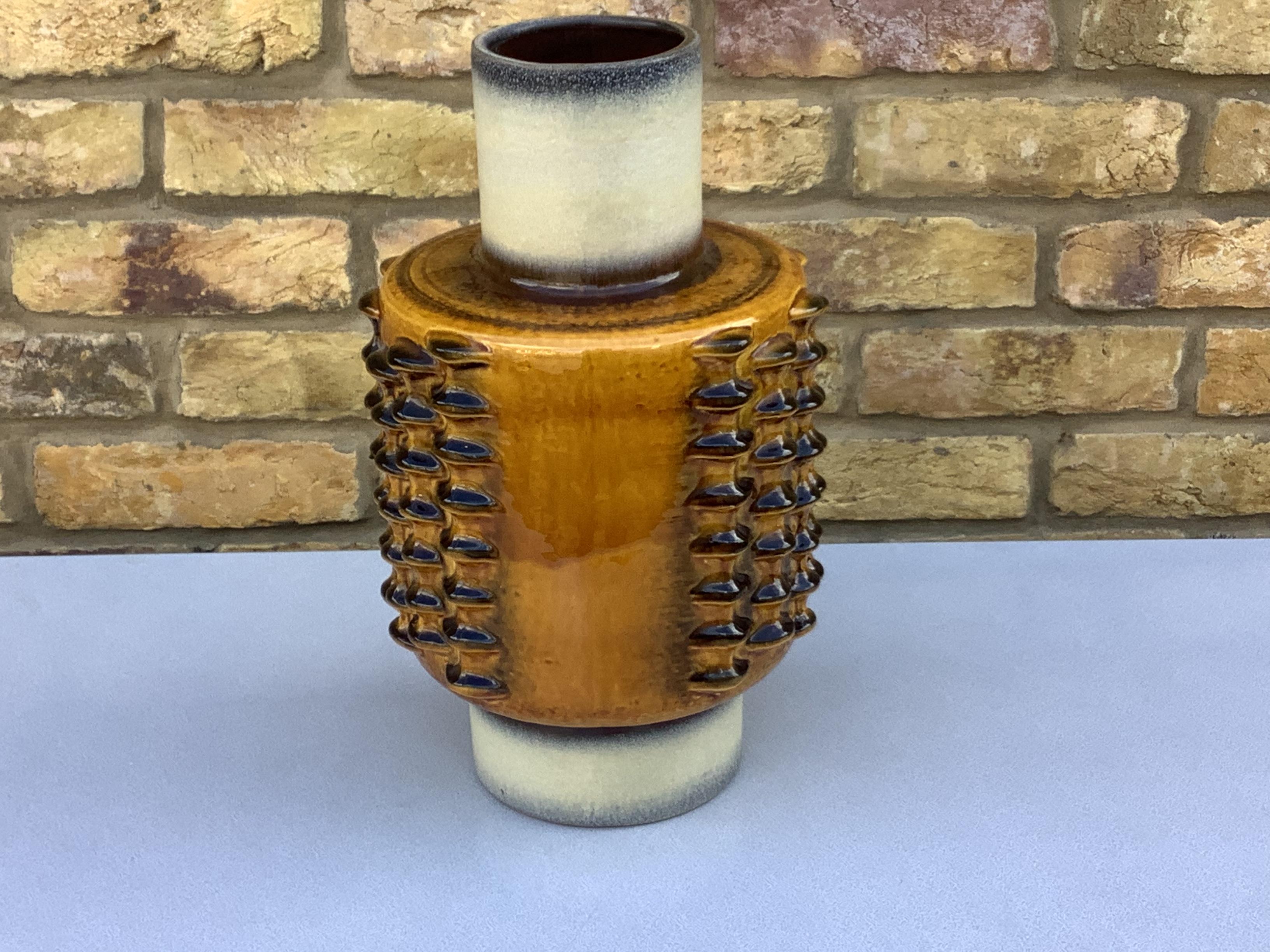 bee hive vase