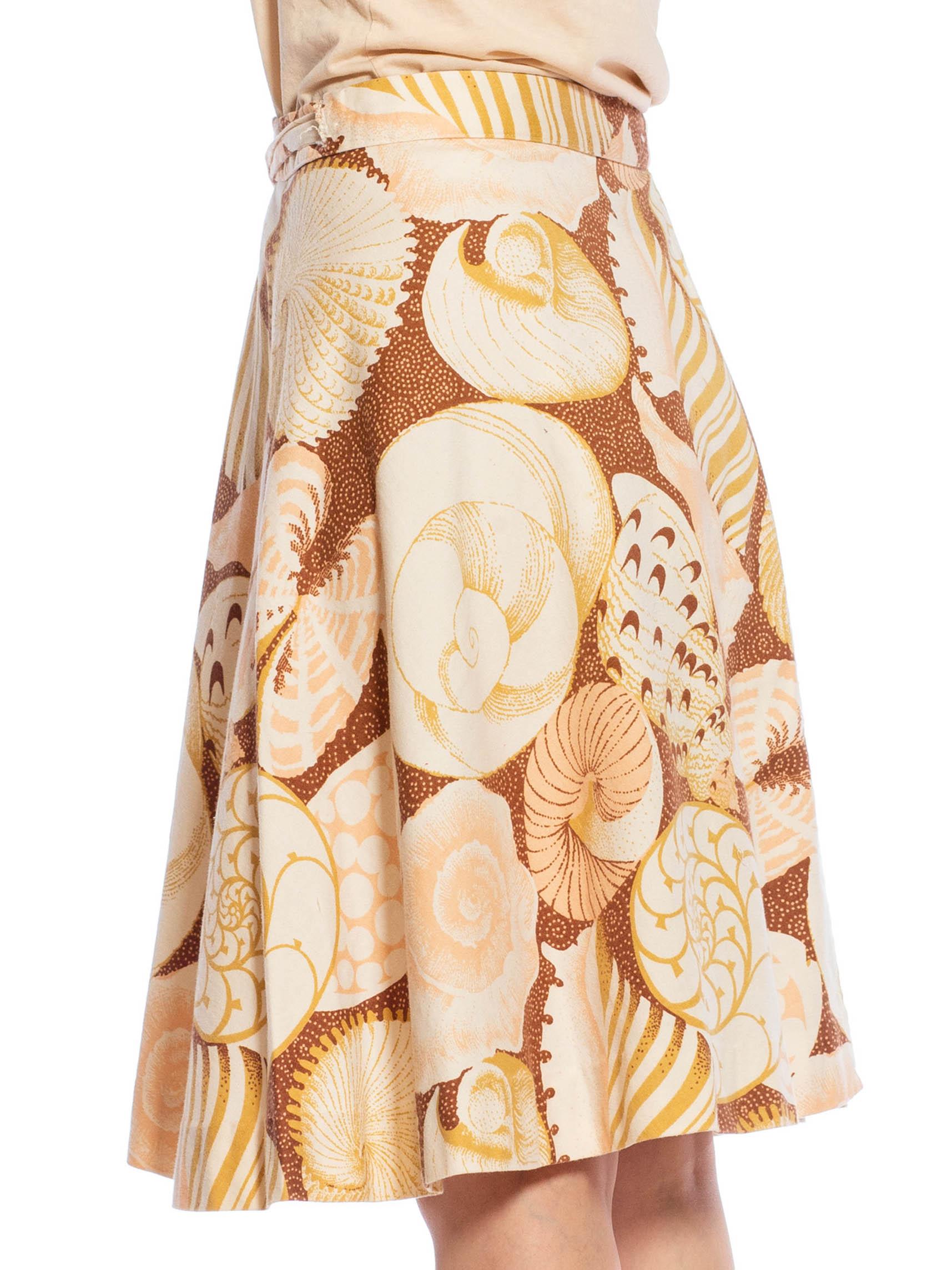 1970S Beige Cotton Seashell Printed Wrap Skirt In Excellent Condition For Sale In New York, NY