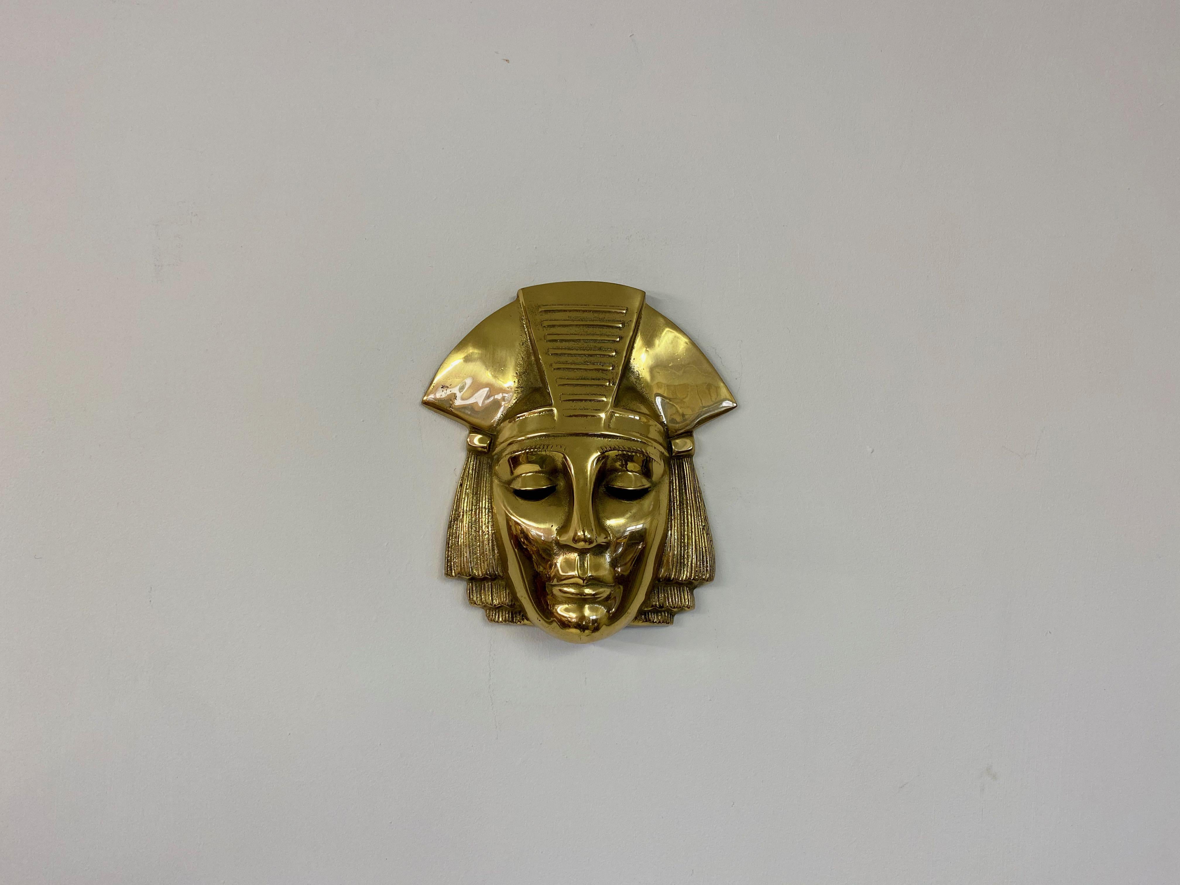 Mid-Century Modern 1970s Belgian Brass Hanging Pharaoh Face Plaque For Sale