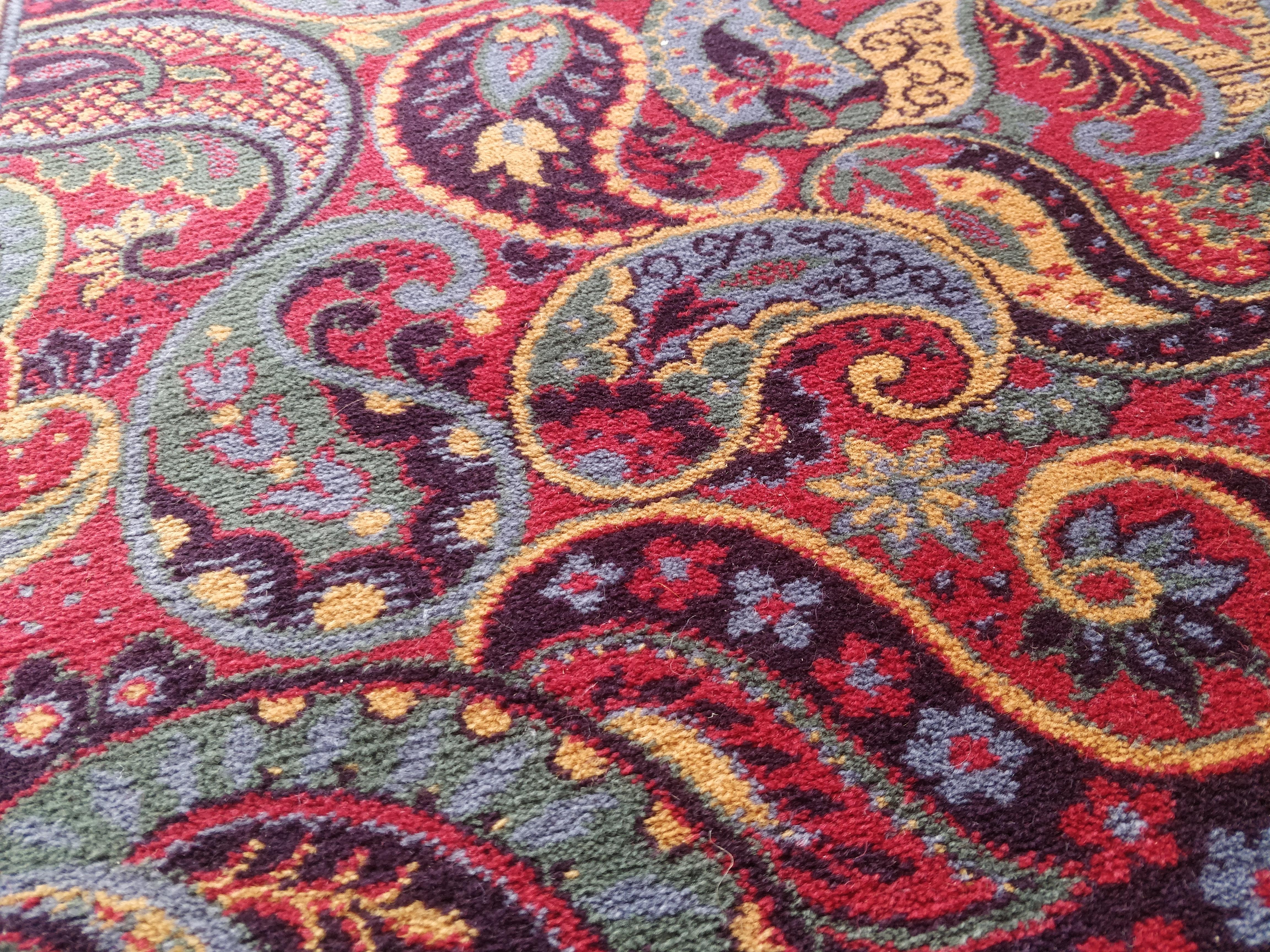 1970s Belgian Pure Wool Carpet – Louis de Poortere For Sale 3