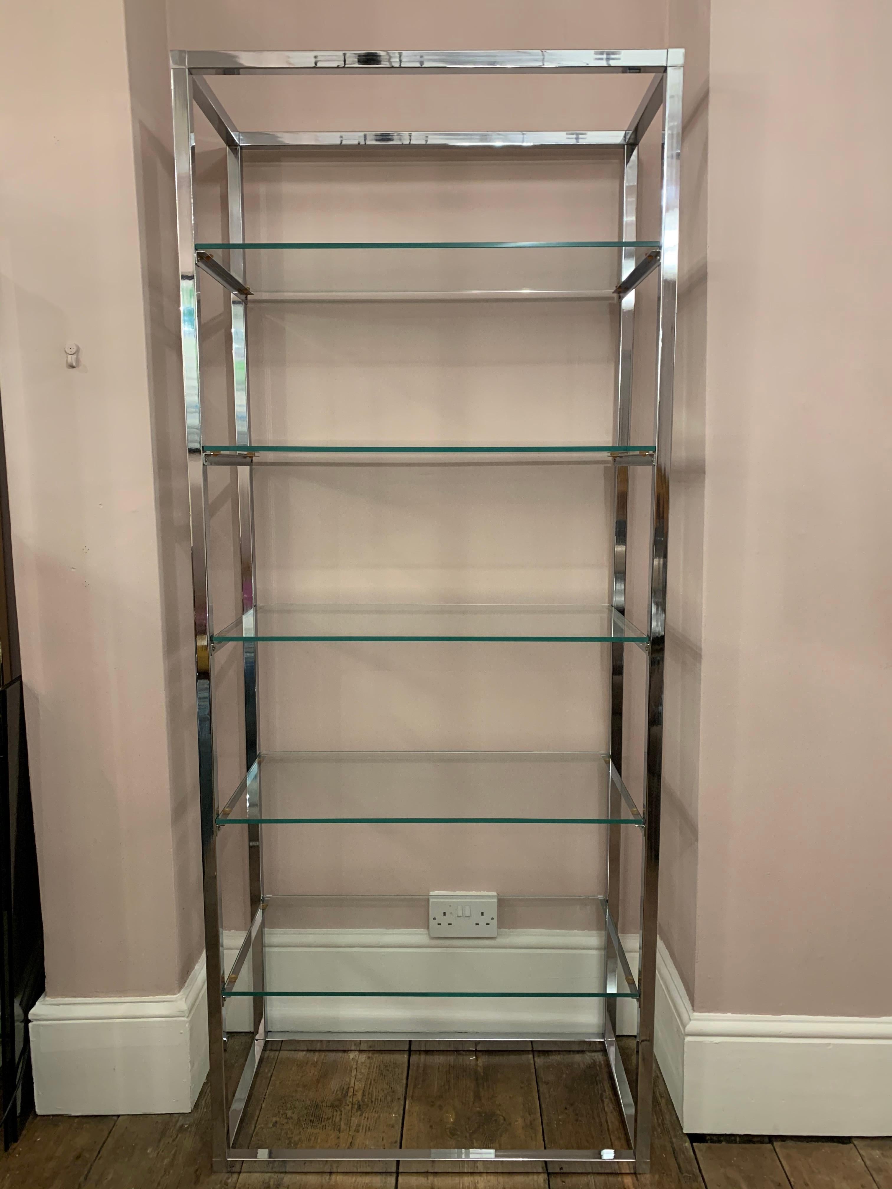 Mid-Century Modern 1970s Belgium Chrome and Thick Clear Glass Shelving Unite or Étagère
