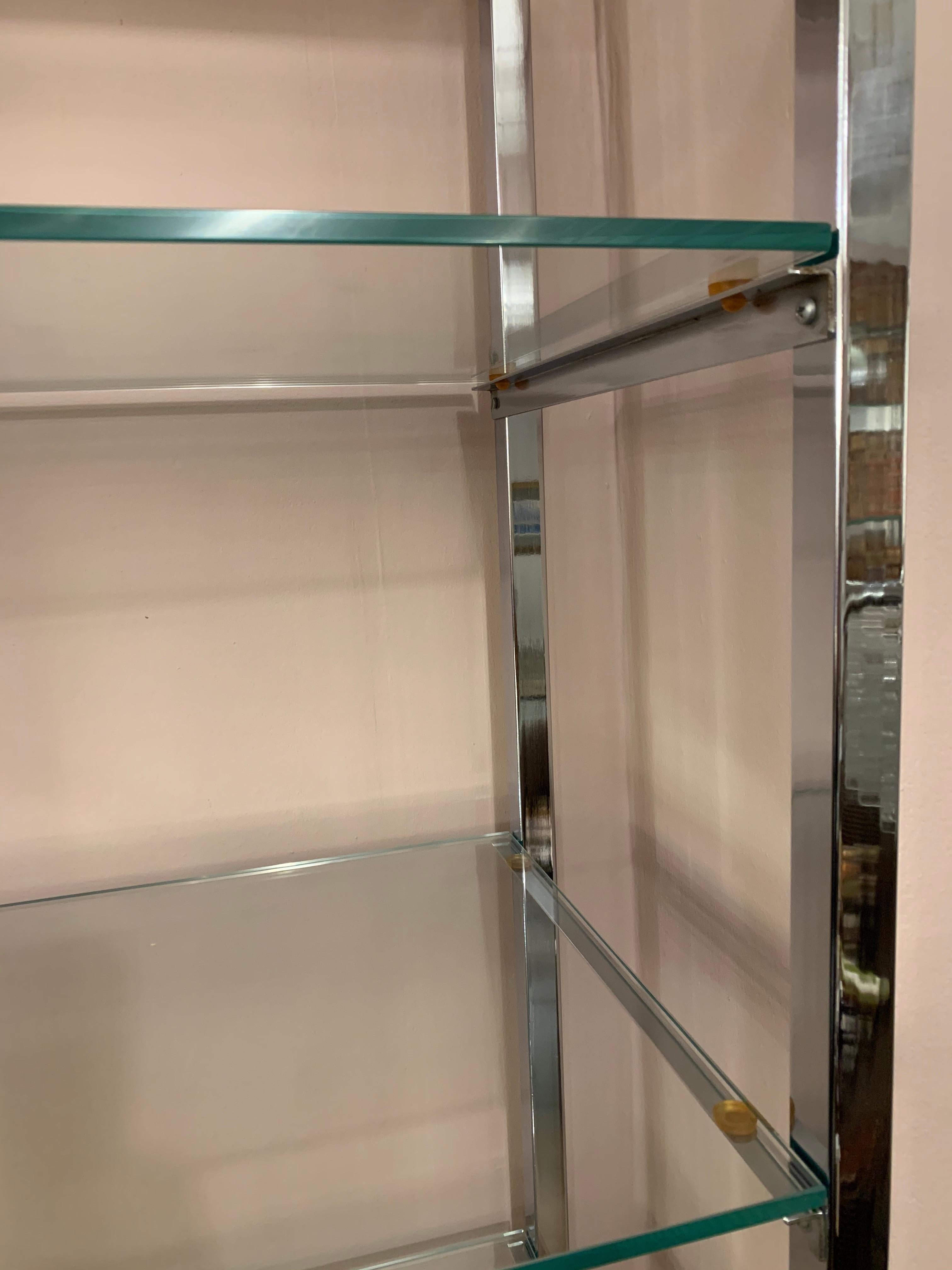 1970s Belgium Chrome and Thick Clear Glass Shelving Unite or Étagère In Good Condition In London, GB