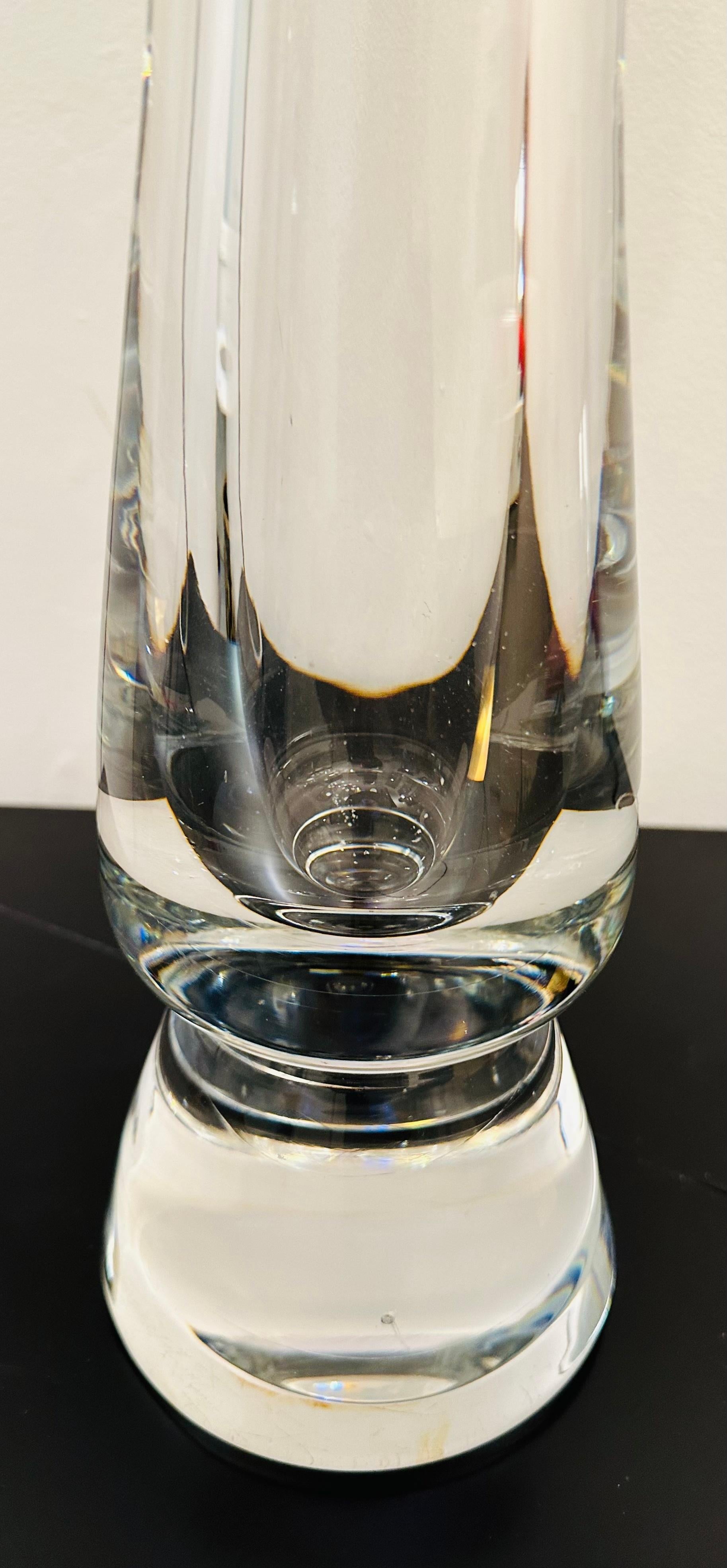 Lampe de table conique en verre massif transparent des années 1970 attribuée à Val St Lambert, Belgique en vente 7