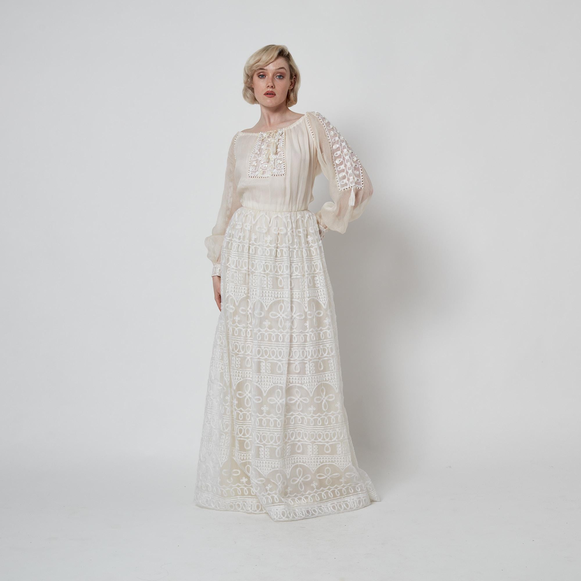 Abito ricamato con paillettes in seta bianca Bellville Sassoon anni '70 in vendita 4