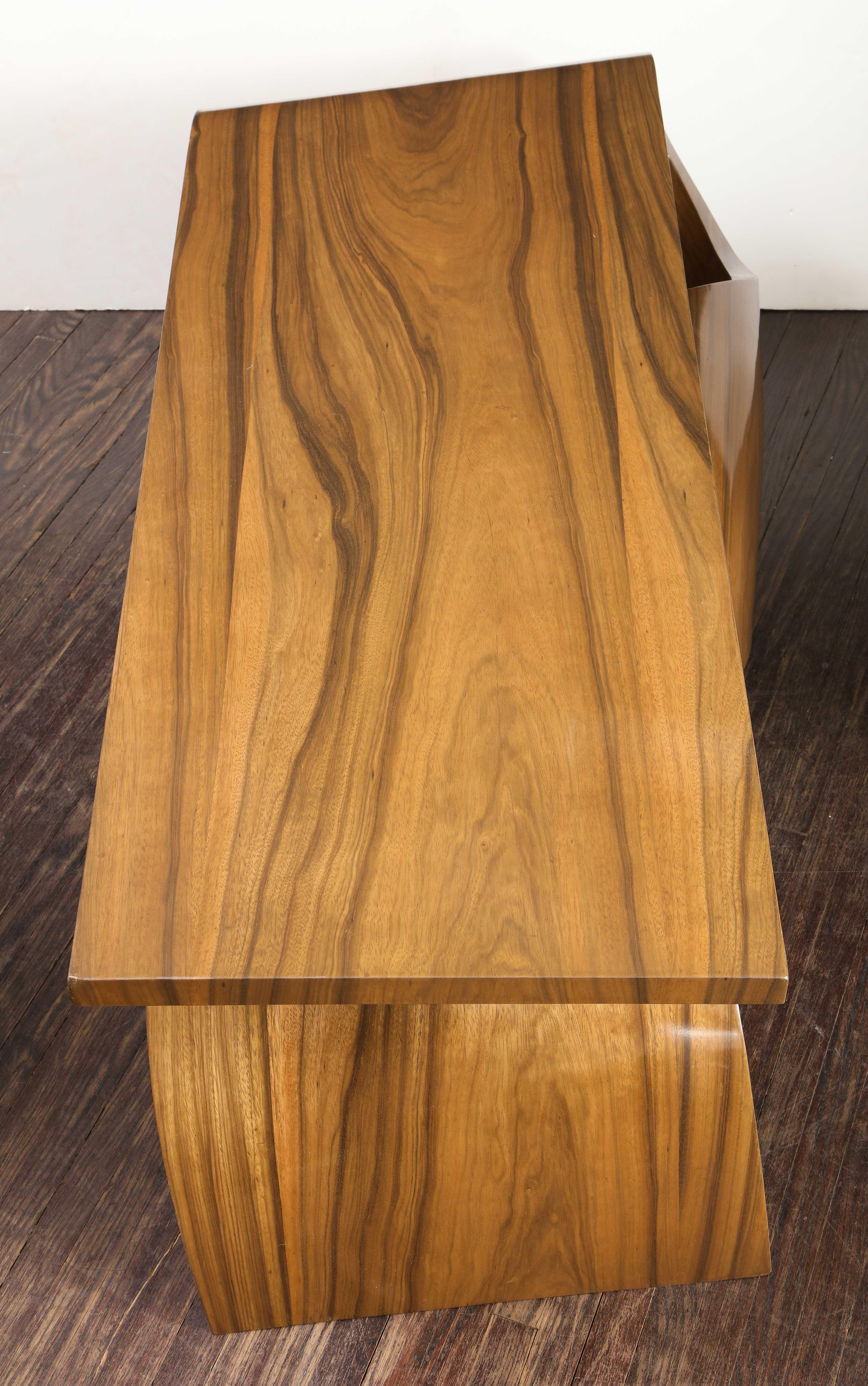 table basse bois cintre