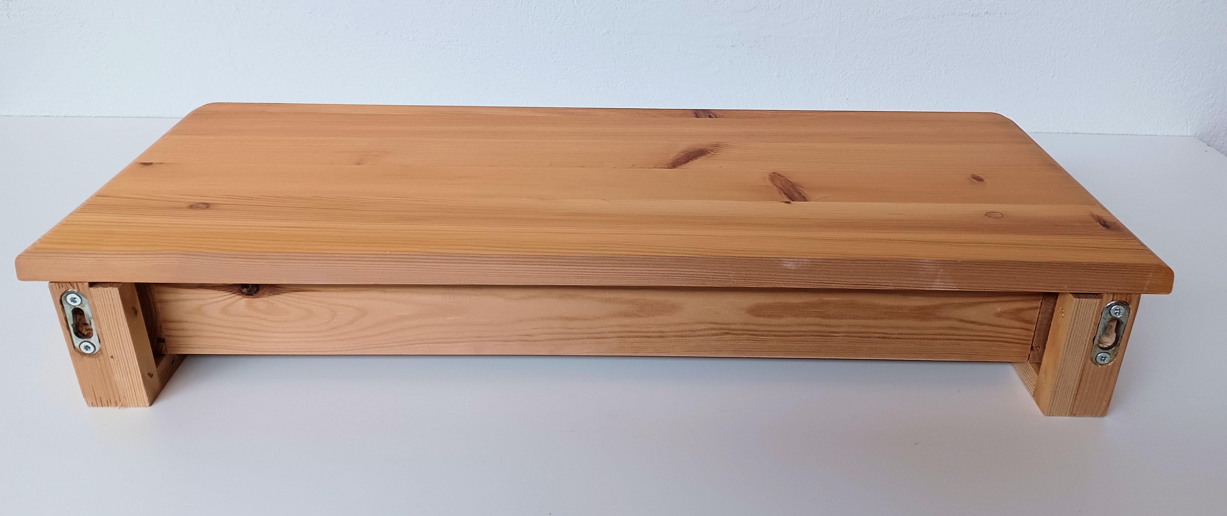 1970s Bent Silberg Mesillas de noche flotantes de pino nunca usadas - Mesas de entrada en venta 1