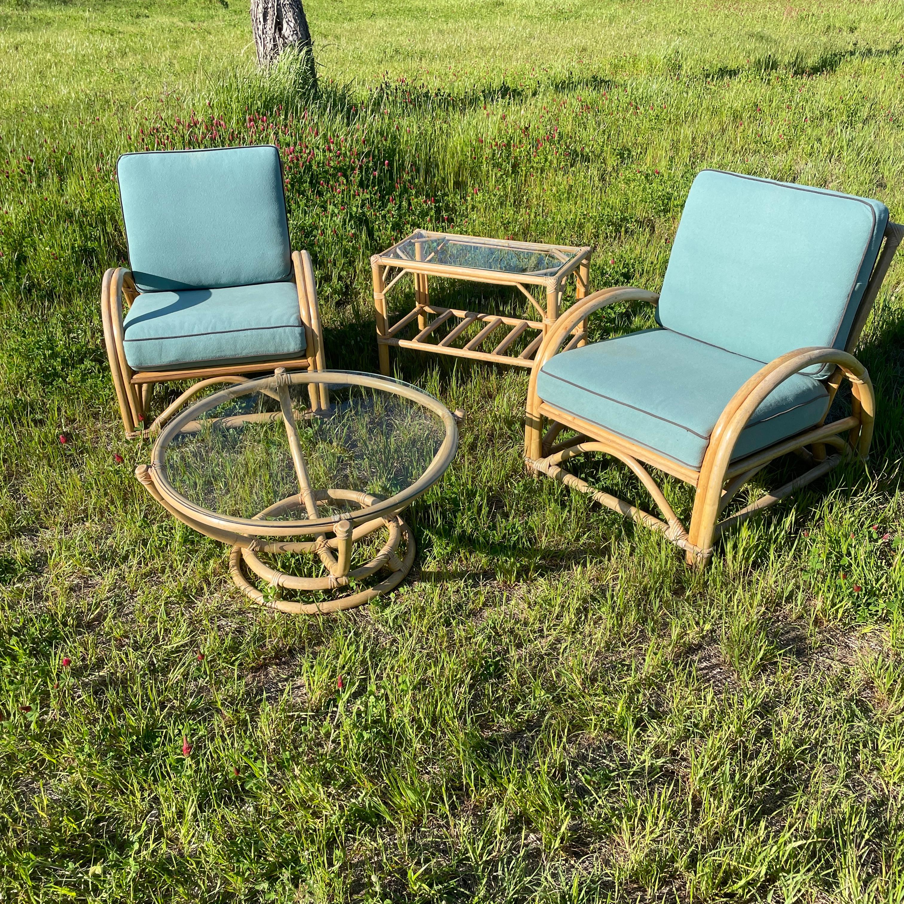 1970s Bentwood Bamboo Patio Furniture, Pair of Lounge Chairs and Table Set of 4 For Sale 3