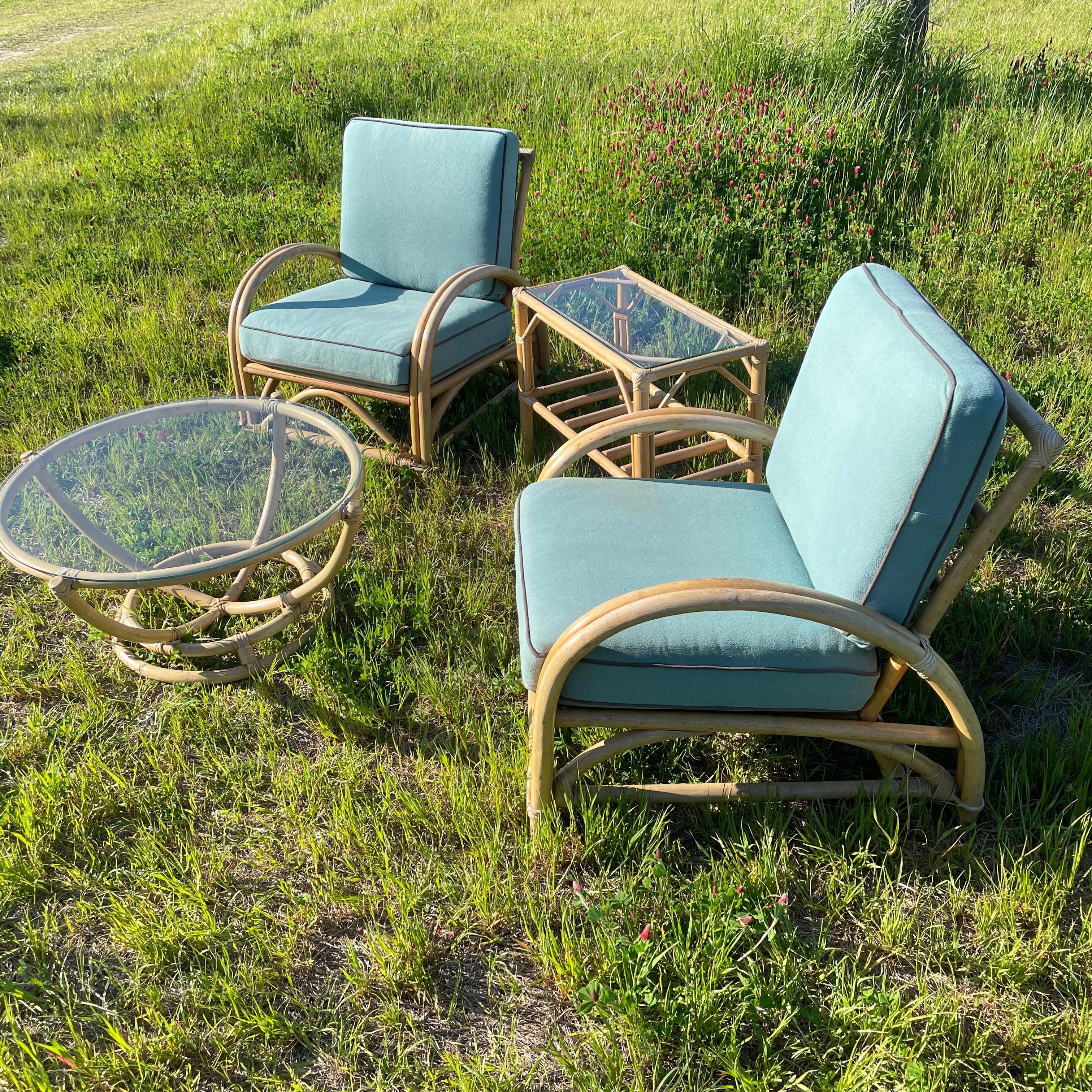 American 1970s Bentwood Bamboo Patio Furniture, Pair of Lounge Chairs and Table Set of 4 For Sale
