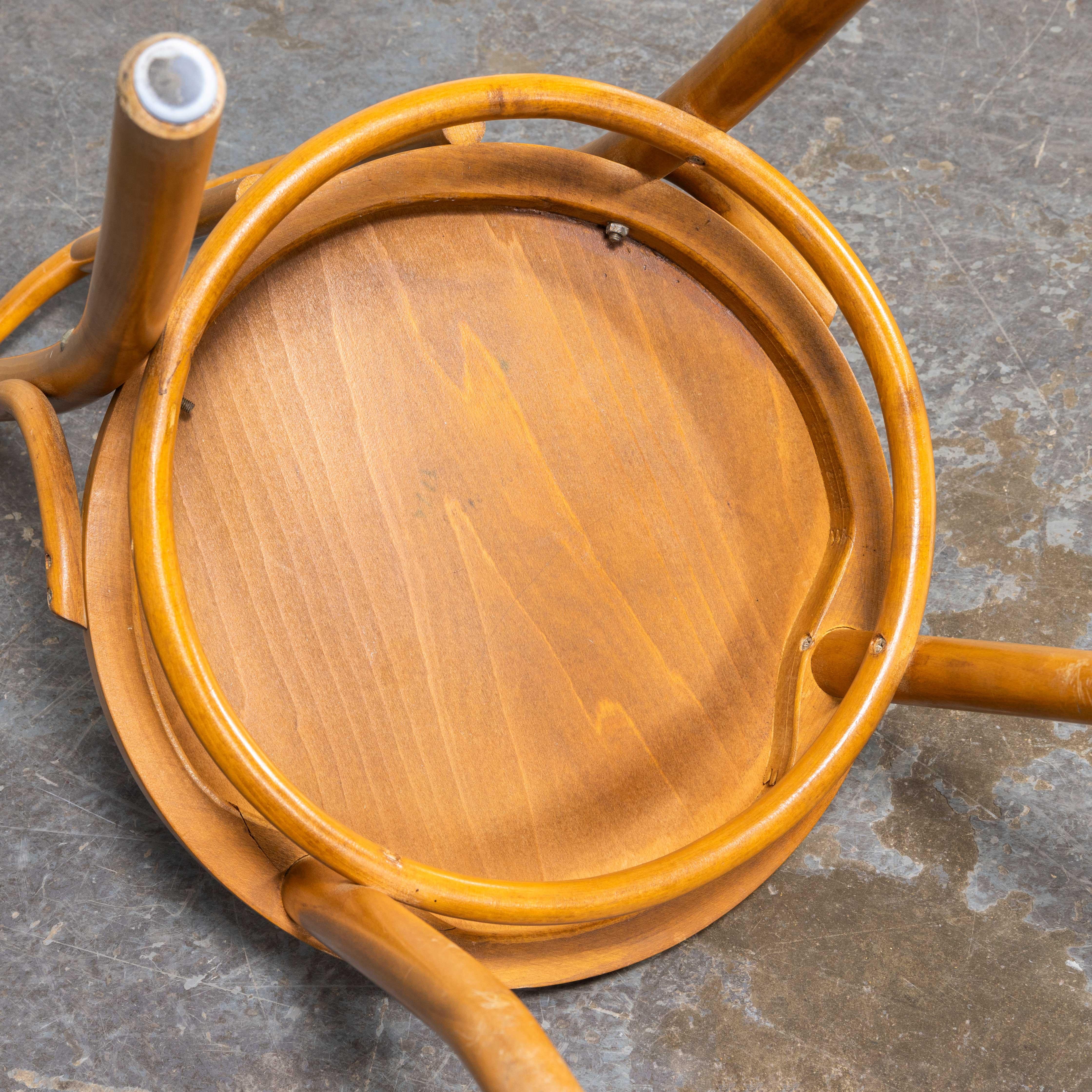 Sedie a cerchio in legno di Bentwood Honey Beeche degli anni '70 - Grande quantità disponibile in vendita 4