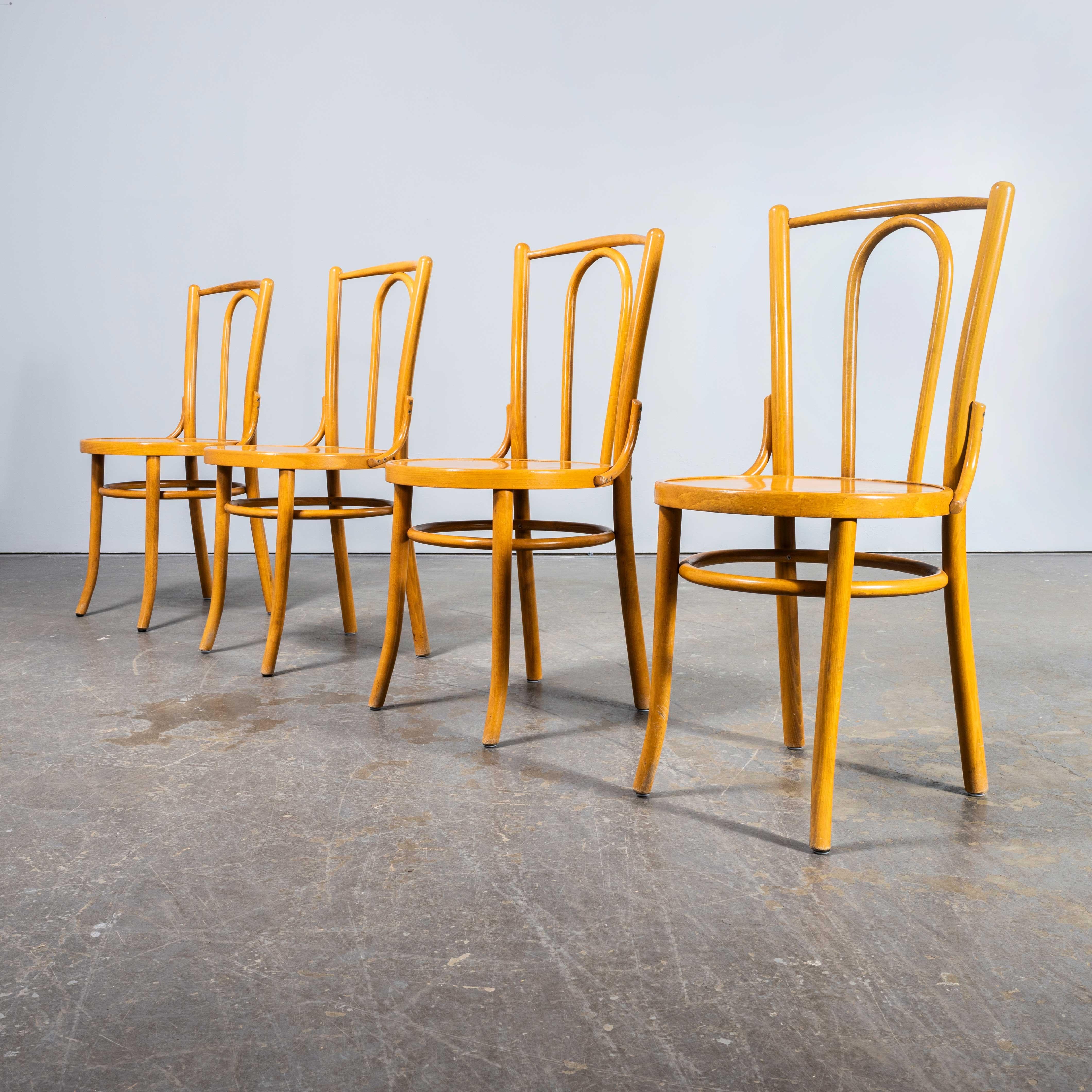 Sedie a cerchio in legno di Bentwood Honey Beeche degli anni '70 - Grande quantità disponibile in vendita 5