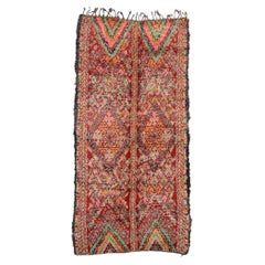 Tappeto berbero Beni M'Guild marocchino del 1970 con stile moderno