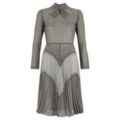 1970 Berkertex - Robe en coton imprimé à pois monochrome