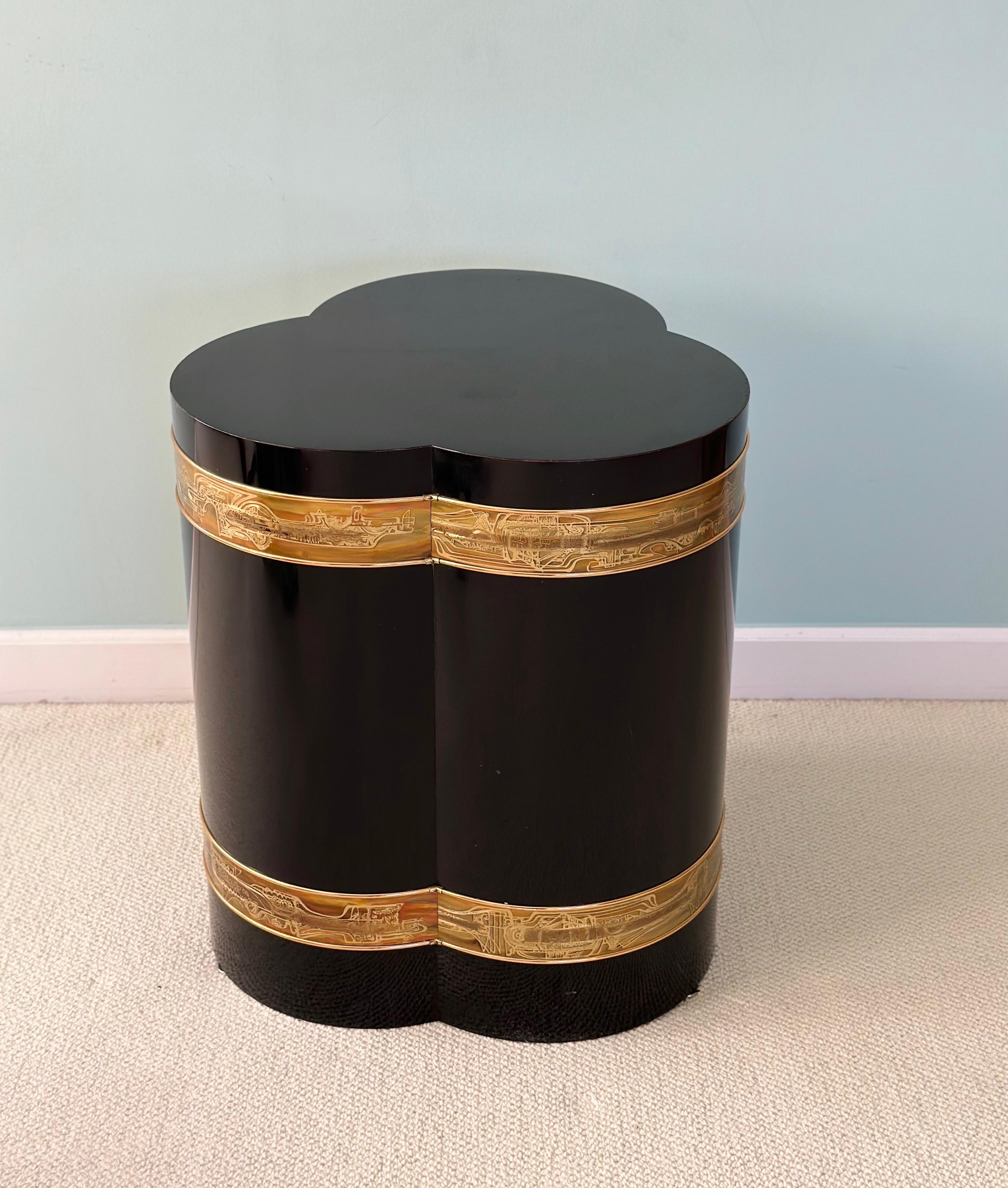American 1970s Bernard Rohne for Mastercraft Trefoil Black Lacquer and Brass Side Table 