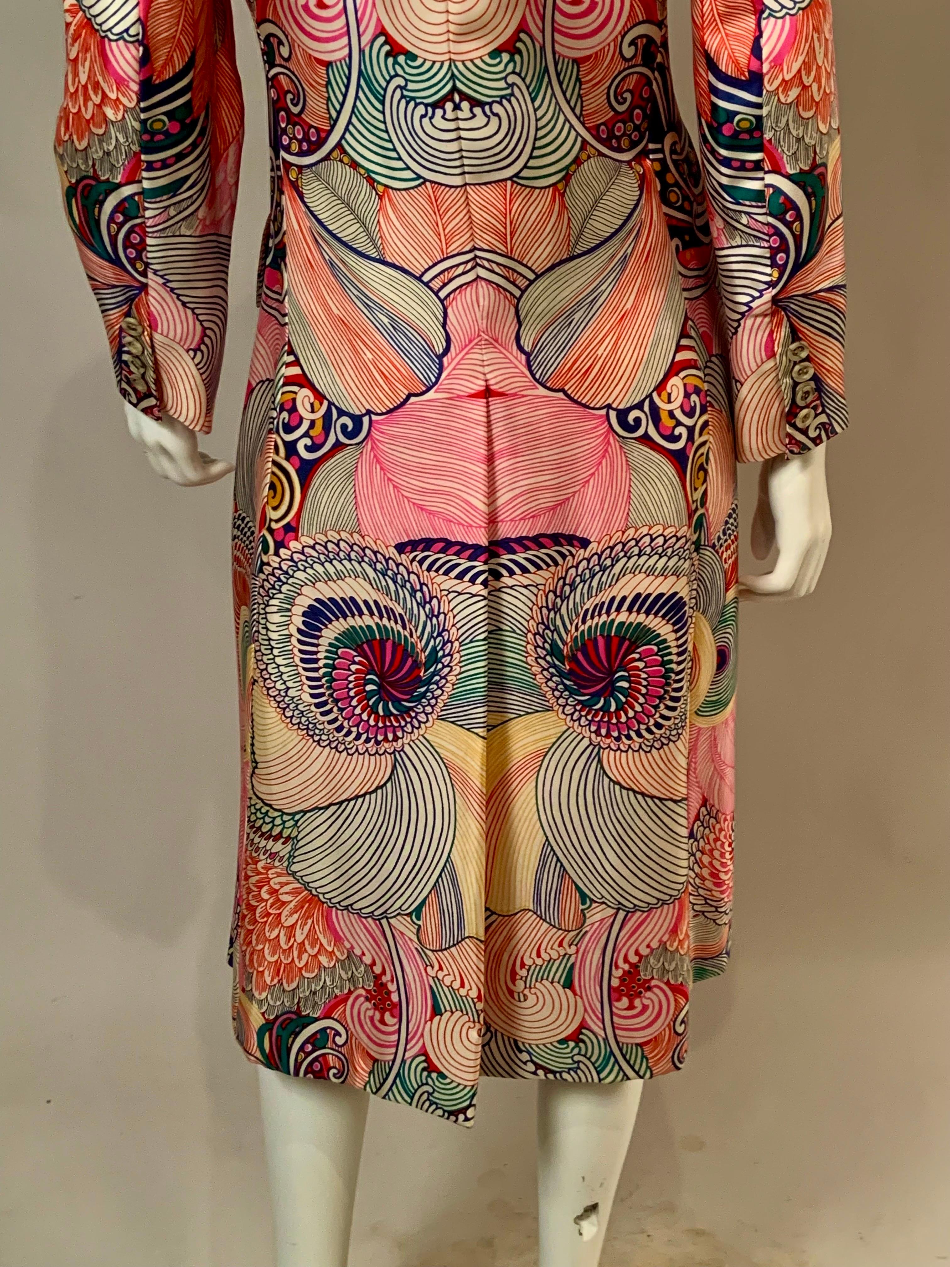 1970's Bill Blass Silk Coat with an Exuberant Floral Pattern and Stunning Colors 7