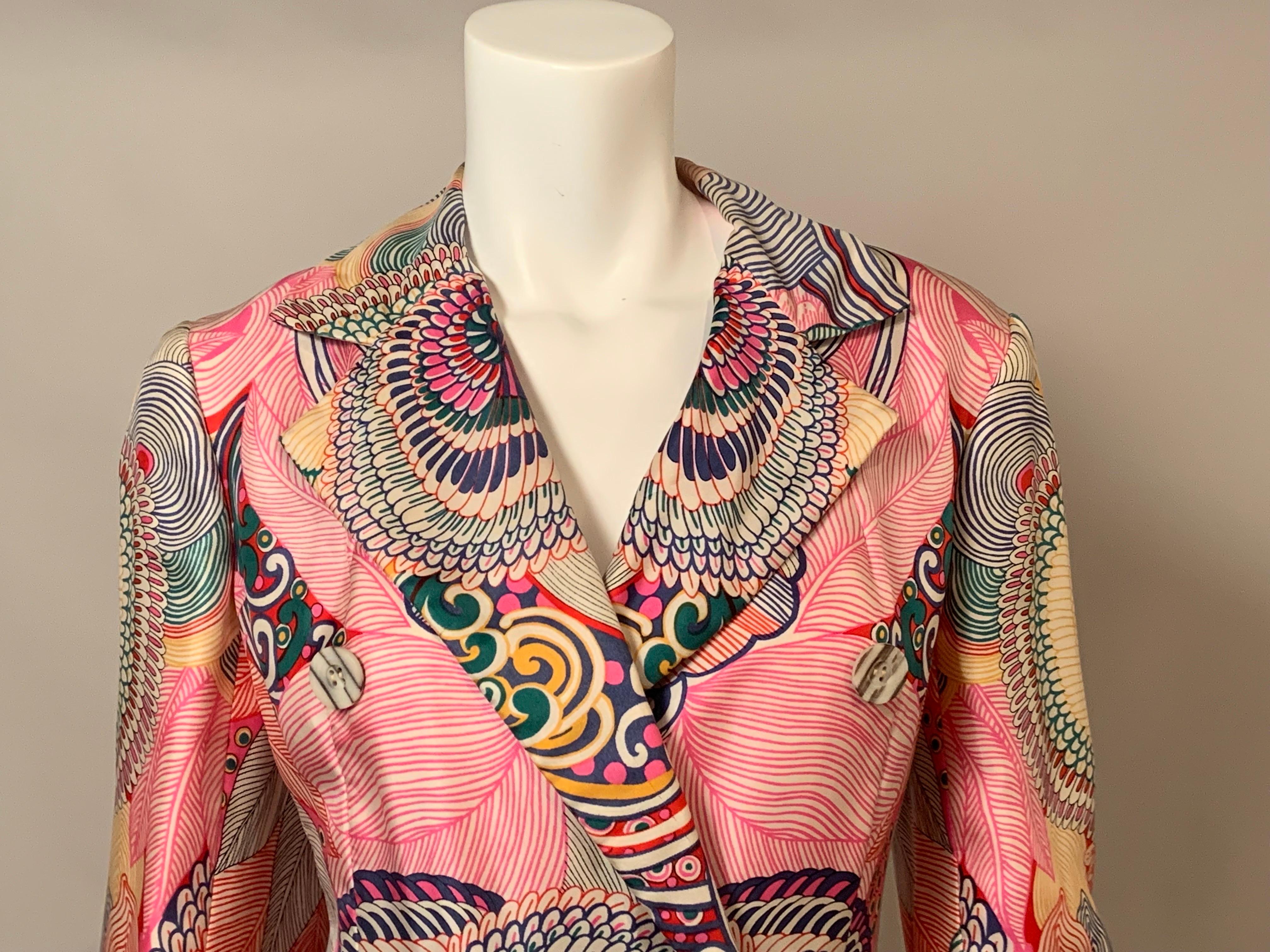 1970's Bill Blass Silk Coat with an Exuberant Floral Pattern and Stunning Colors In Excellent Condition In New Hope, PA