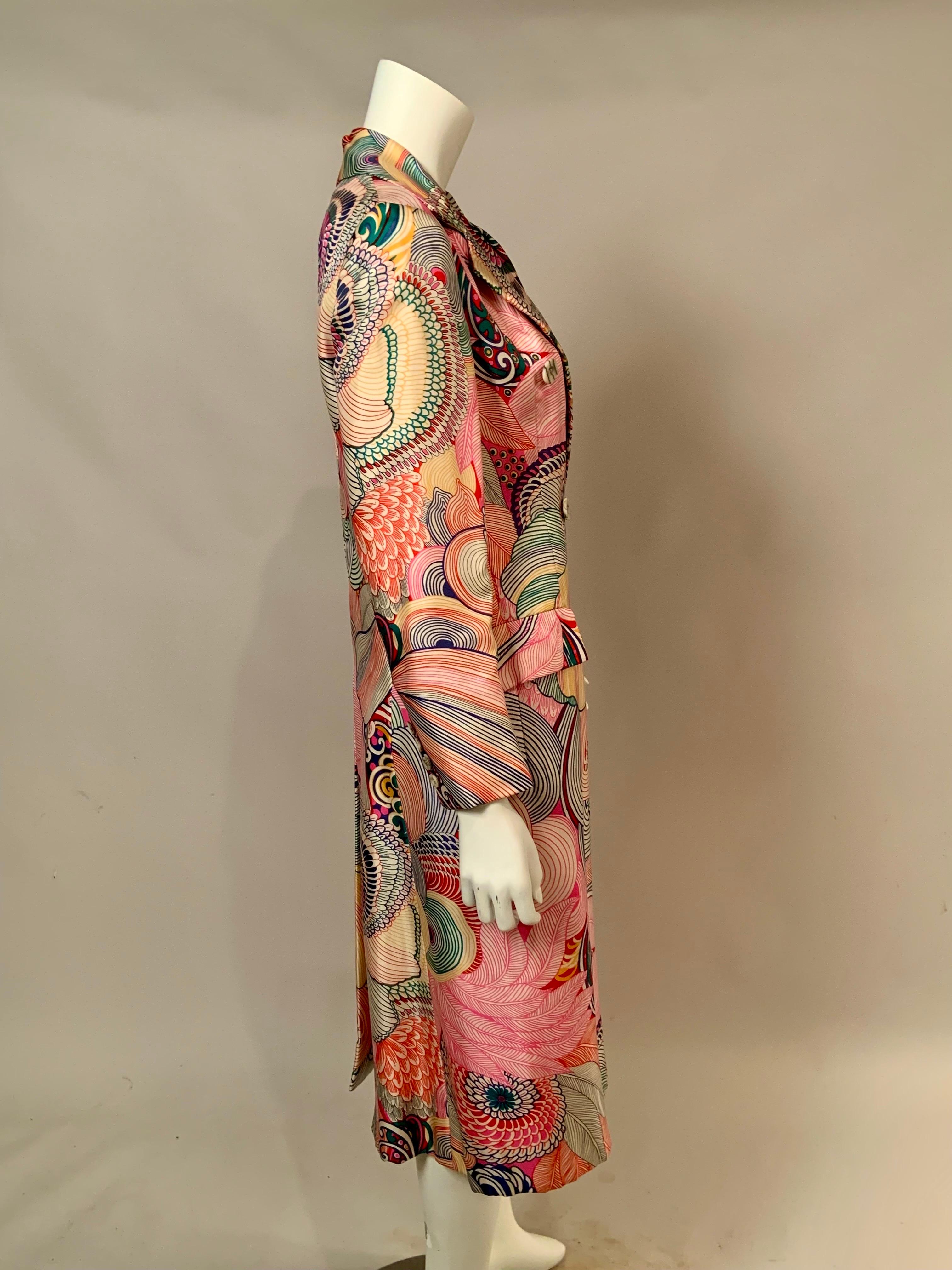 1970's Bill Blass Silk Coat with an Exuberant Floral Pattern and Stunning Colors 3