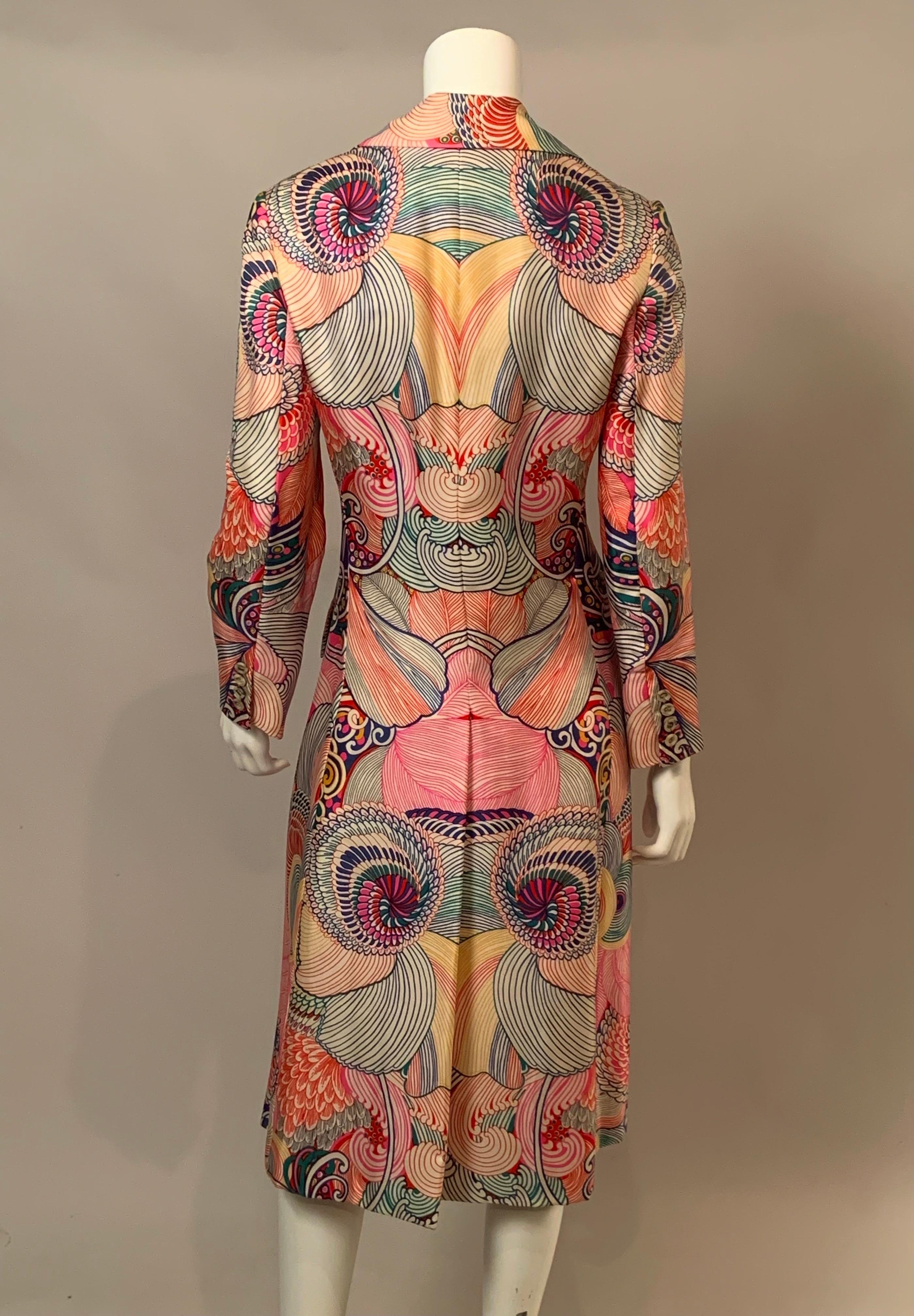 1970's Bill Blass Silk Coat with an Exuberant Floral Pattern and Stunning Colors 5