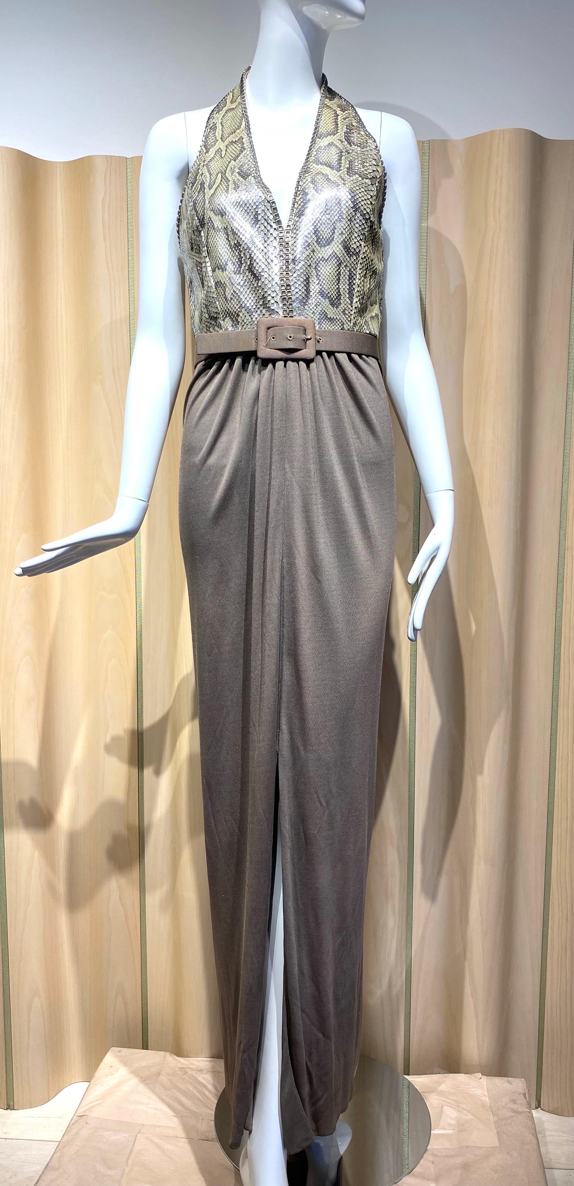 1970s Bill Blass Taupe V Neck Jersey Gown  For Sale 3