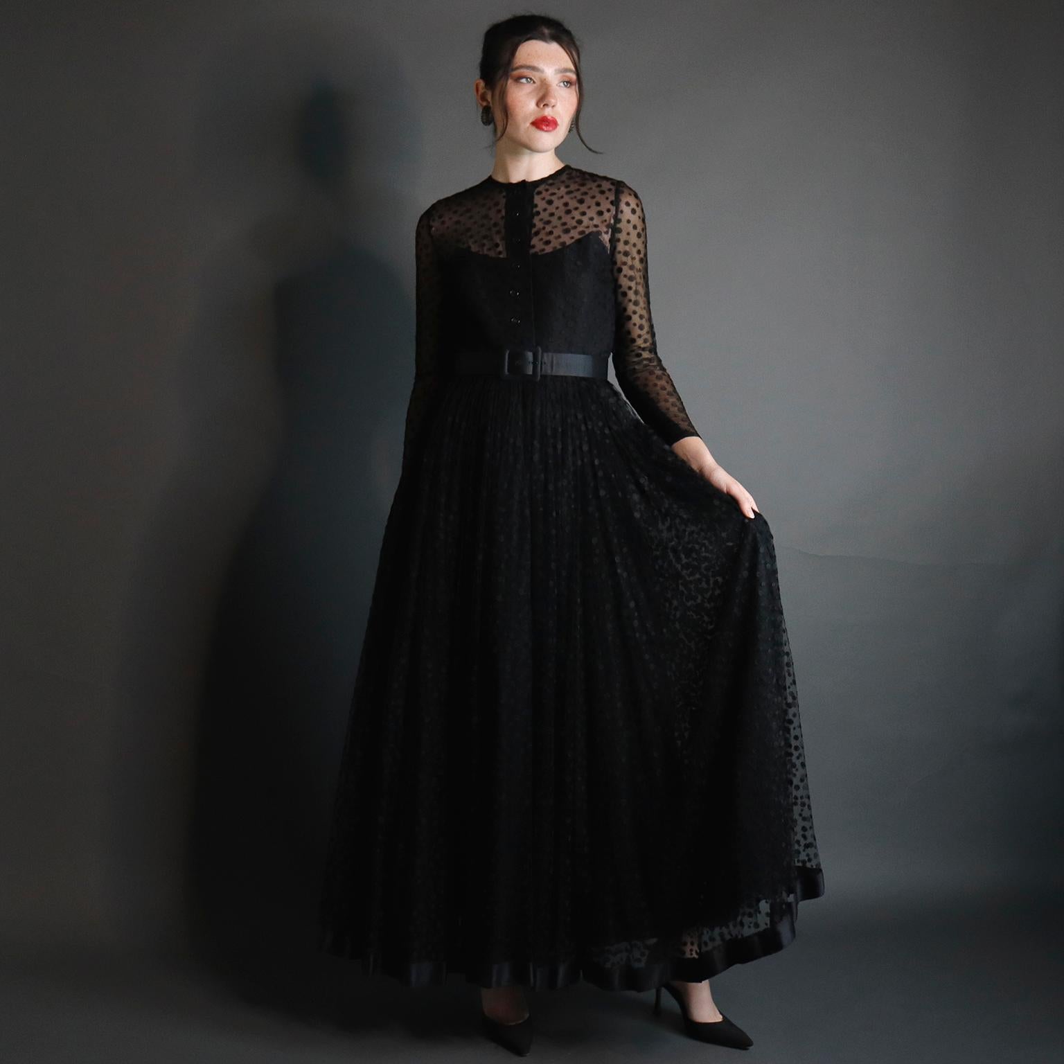 1970s Bill Blass Vintage Dress Black Silk Taffeta & Polka Dot Tulle Evening Gown In Good Condition For Sale In Portland, OR