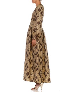 1970S BILL TICE Metallic Gold Rayon/Lurex Glamourous House Dress With Crystals