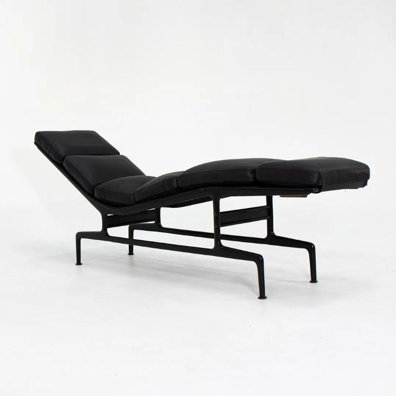 1970s Billy Wilder Eames Chaise w/ New Black Leather For Sale 2